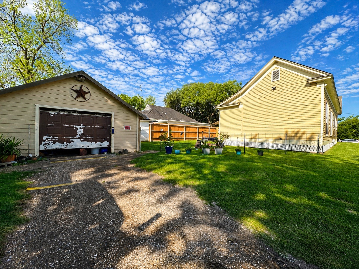 322 N Resident Property Photo 20