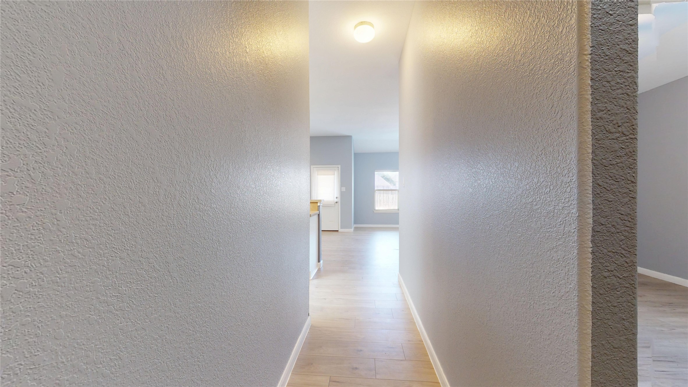 18322 Redoak Manor Lane Property Photo 8