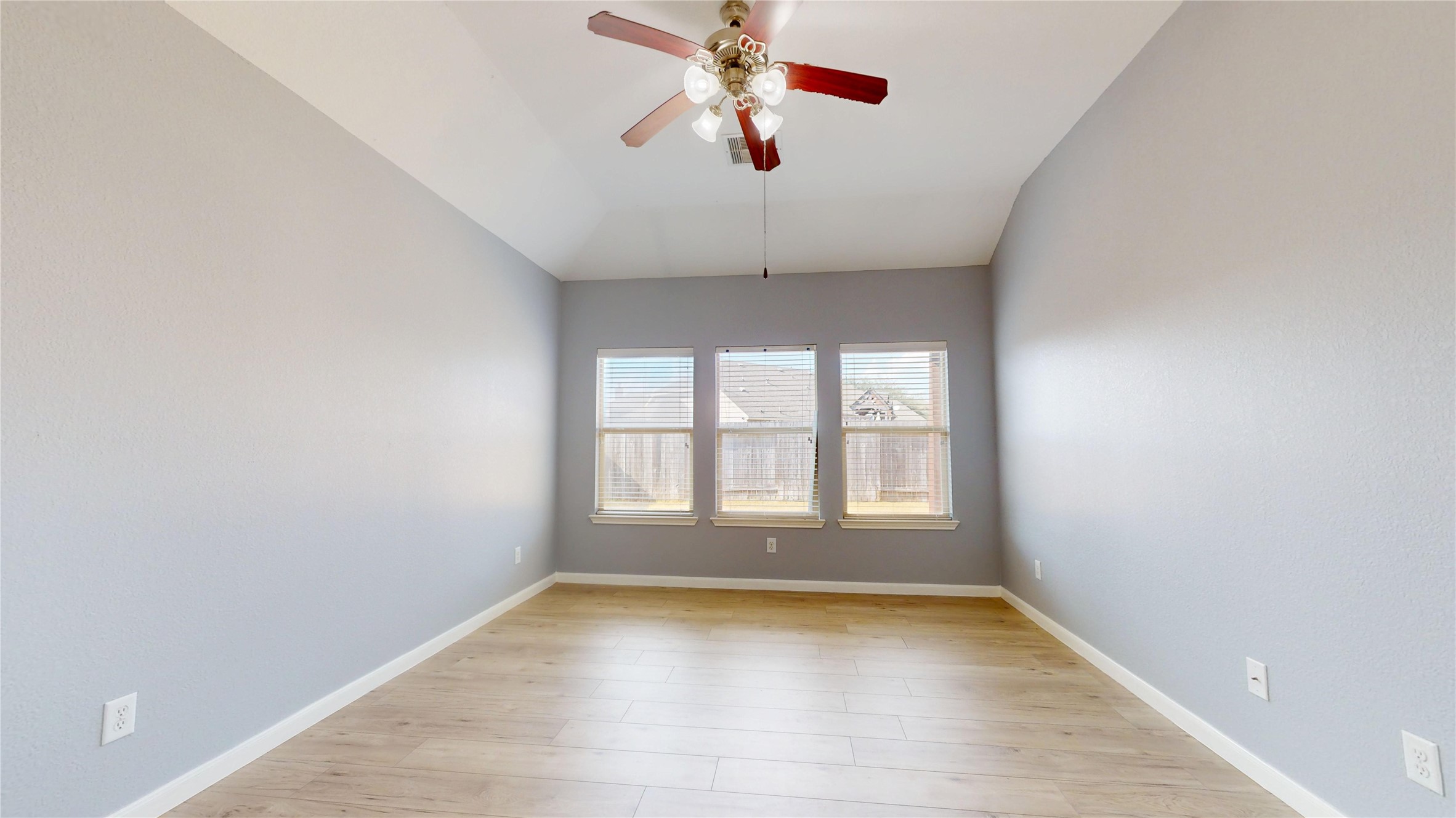 18322 Redoak Manor Lane Property Photo 20