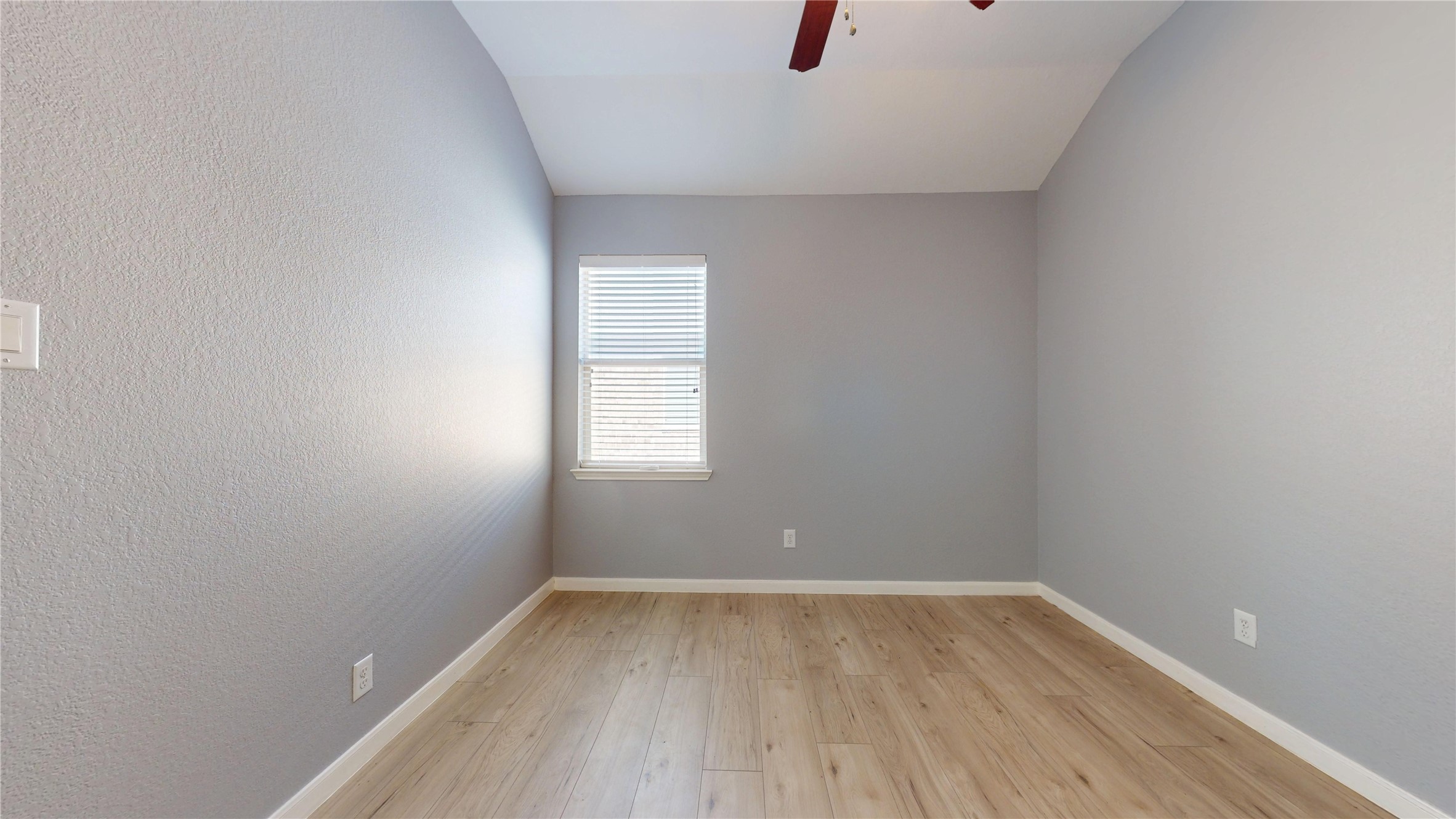 18322 Redoak Manor Lane Property Photo 31