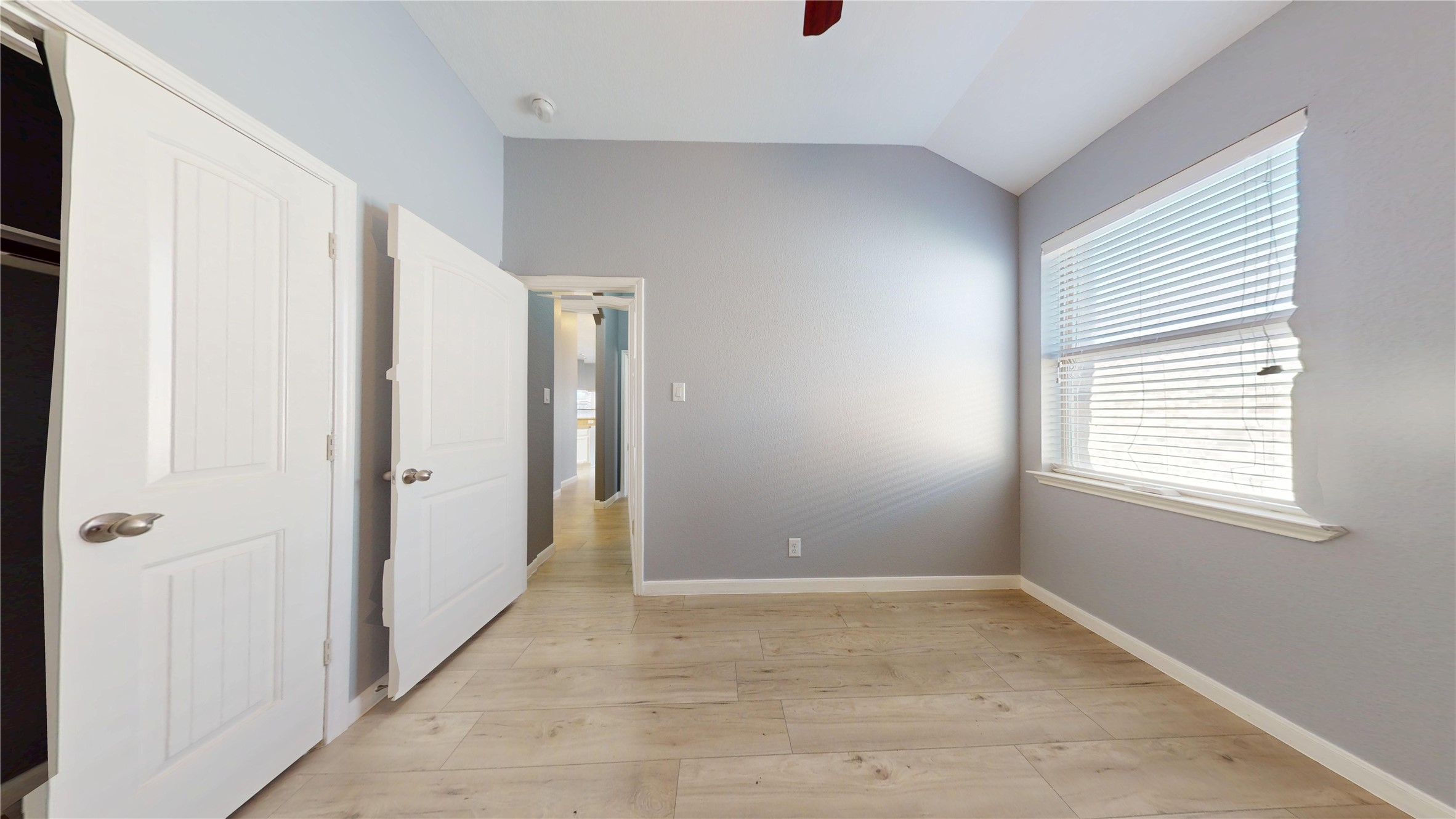 18322 Redoak Manor Lane Property Photo 33