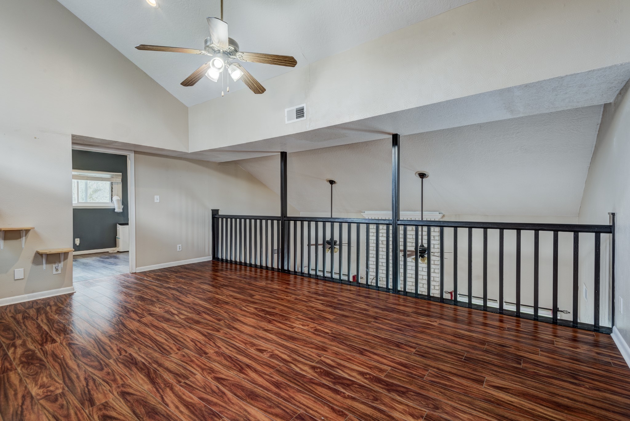 5503 Glenmere Lane Property Photo 22