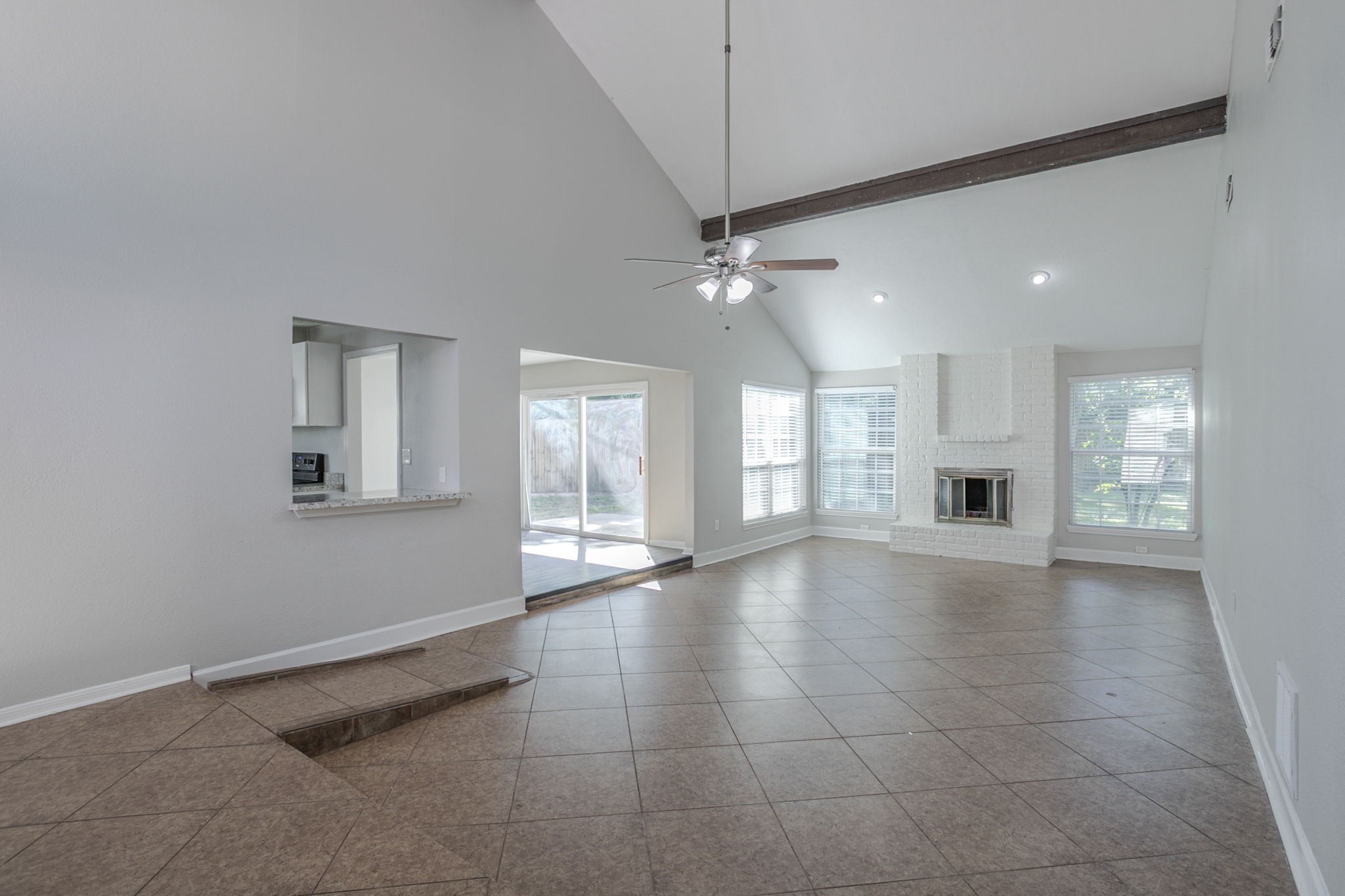 4406 Belle Hollow Drive Property Photo 6