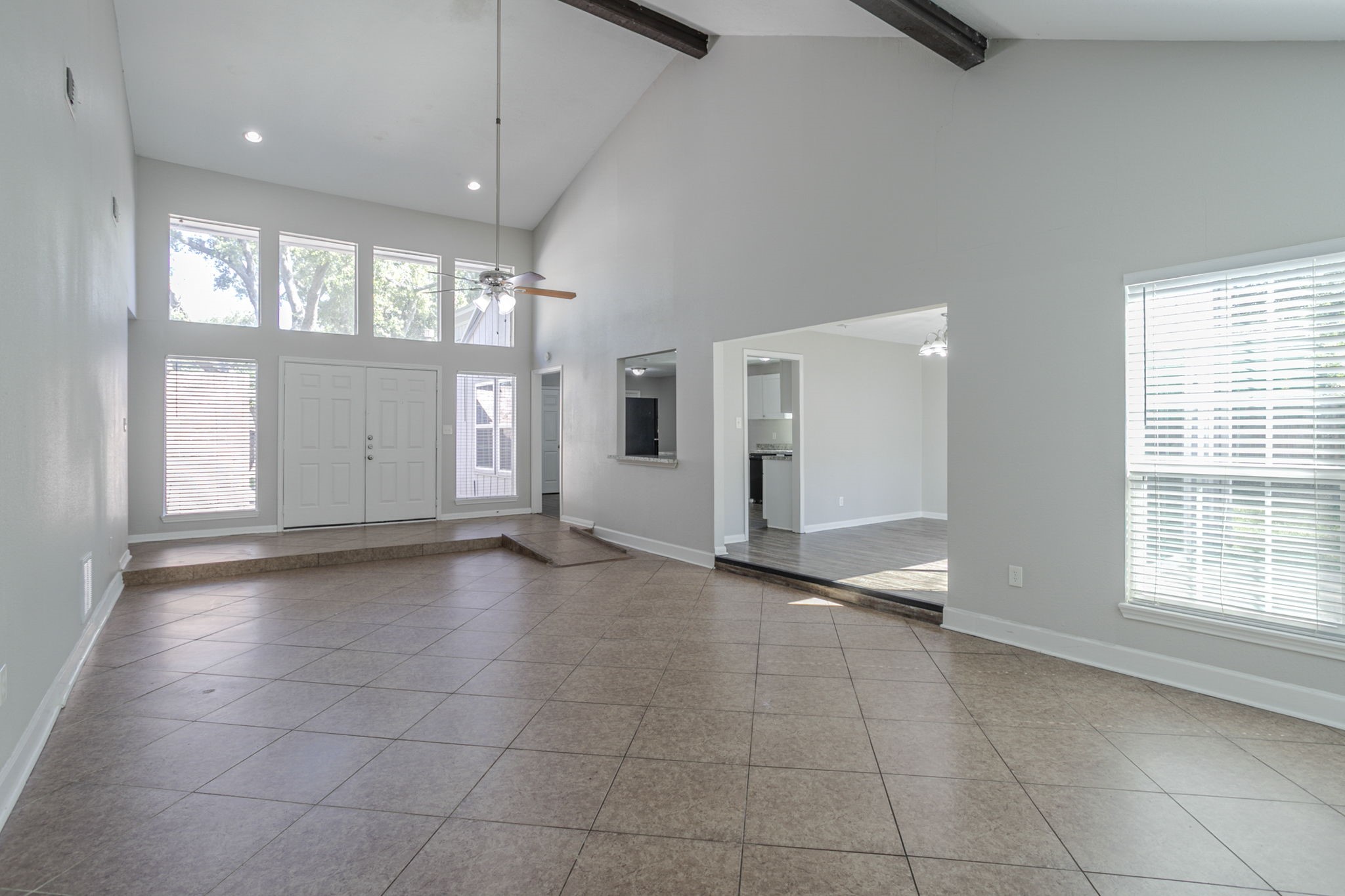 4406 Belle Hollow Drive Property Photo 8