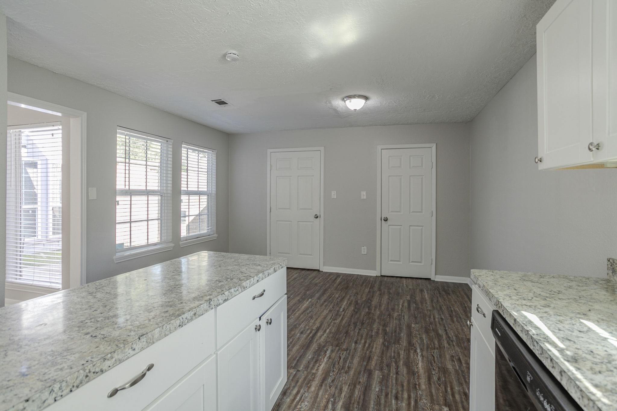 4406 Belle Hollow Drive Property Photo 13