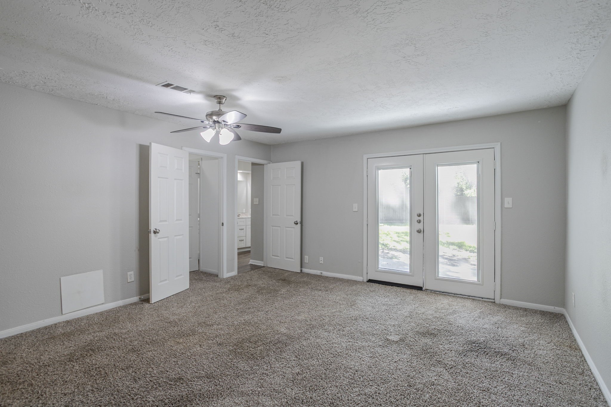 4406 Belle Hollow Drive Property Photo 23