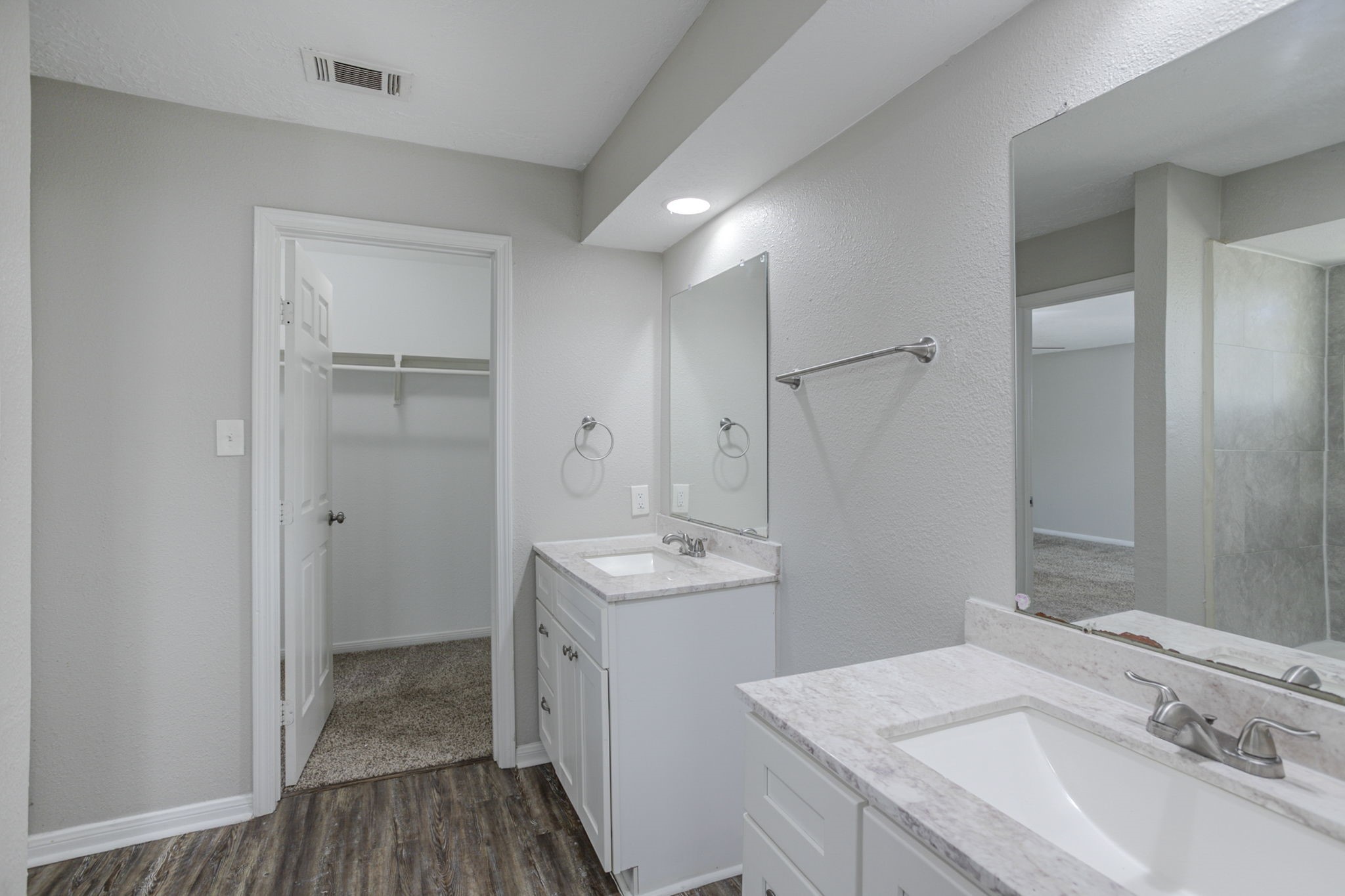 4406 Belle Hollow Drive Property Photo 26