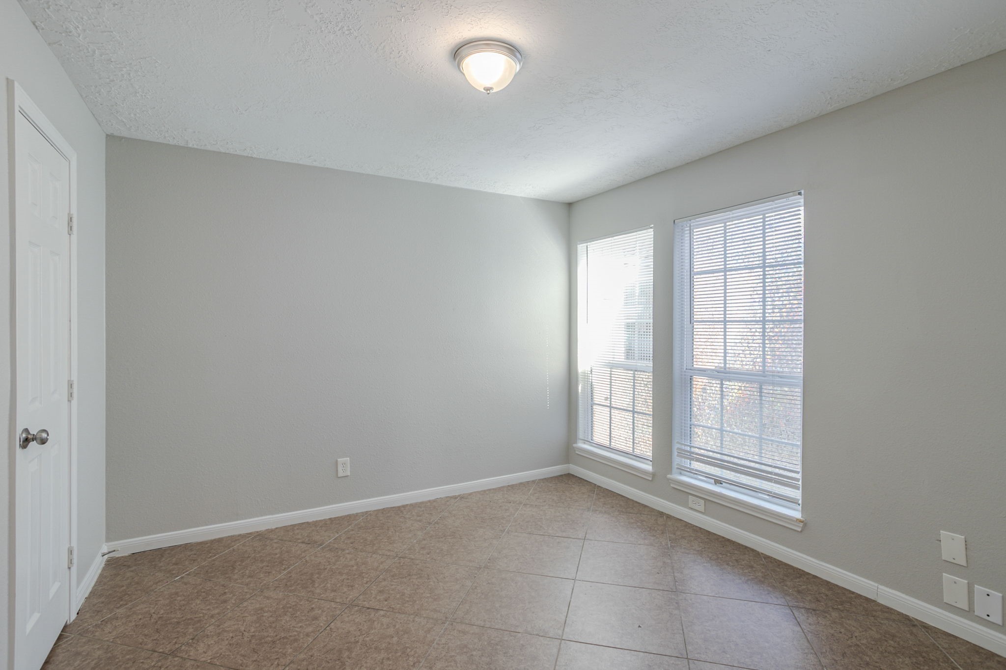 4406 Belle Hollow Drive Property Photo 31