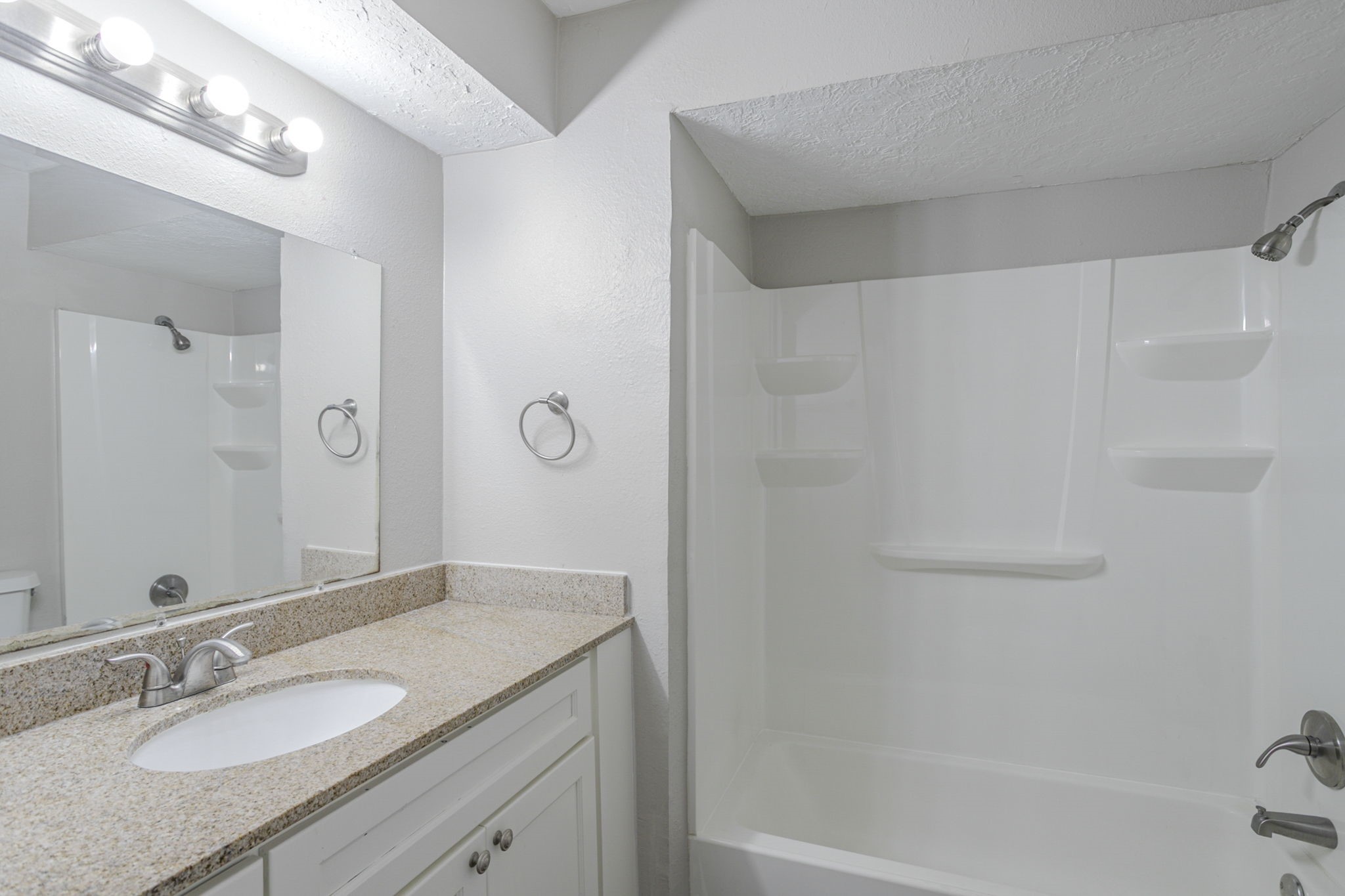 4406 Belle Hollow Drive Property Photo 34