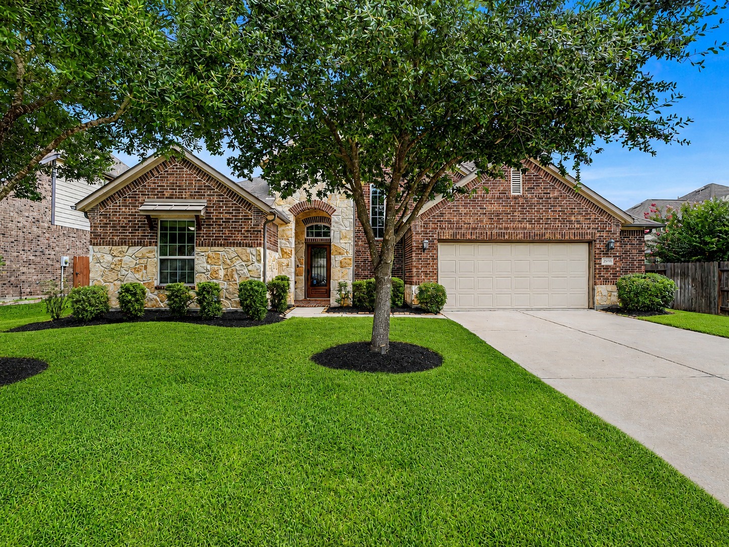 20614 Barchan Point Way Property Photo 1