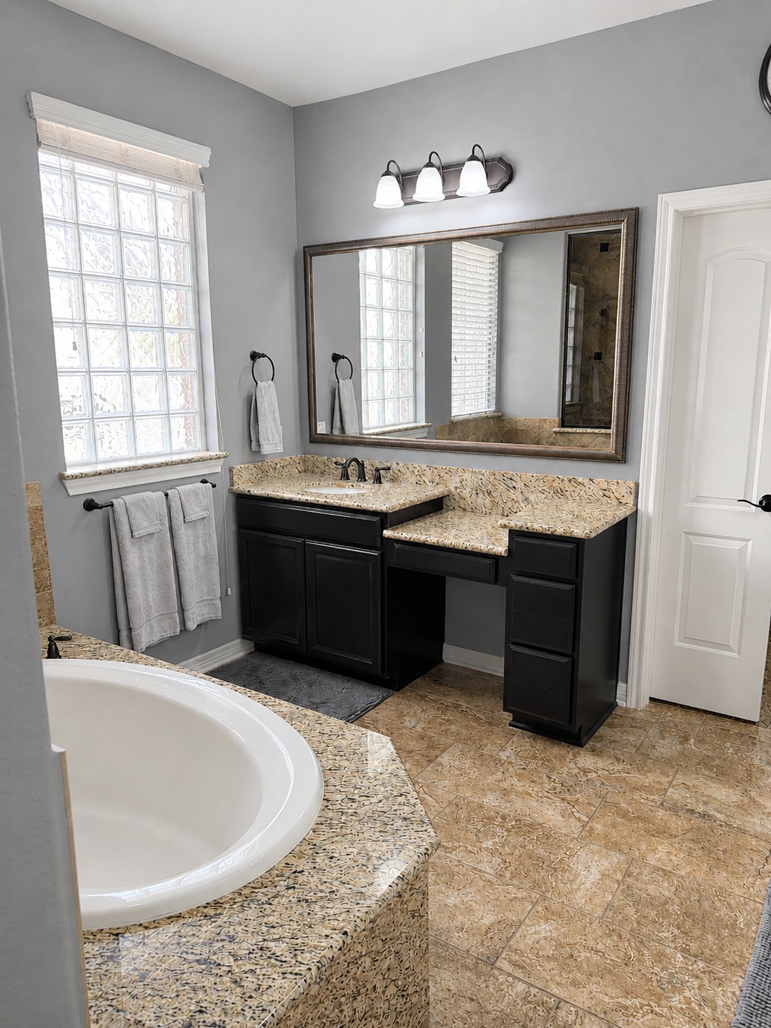 20614 Barchan Point Way Property Photo 27
