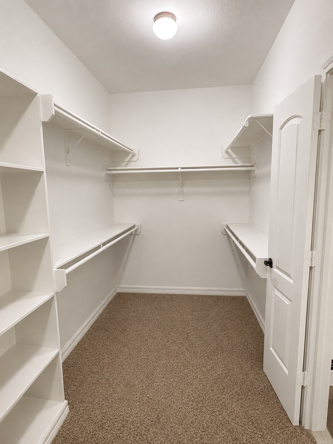 20614 Barchan Point Way Property Photo 29
