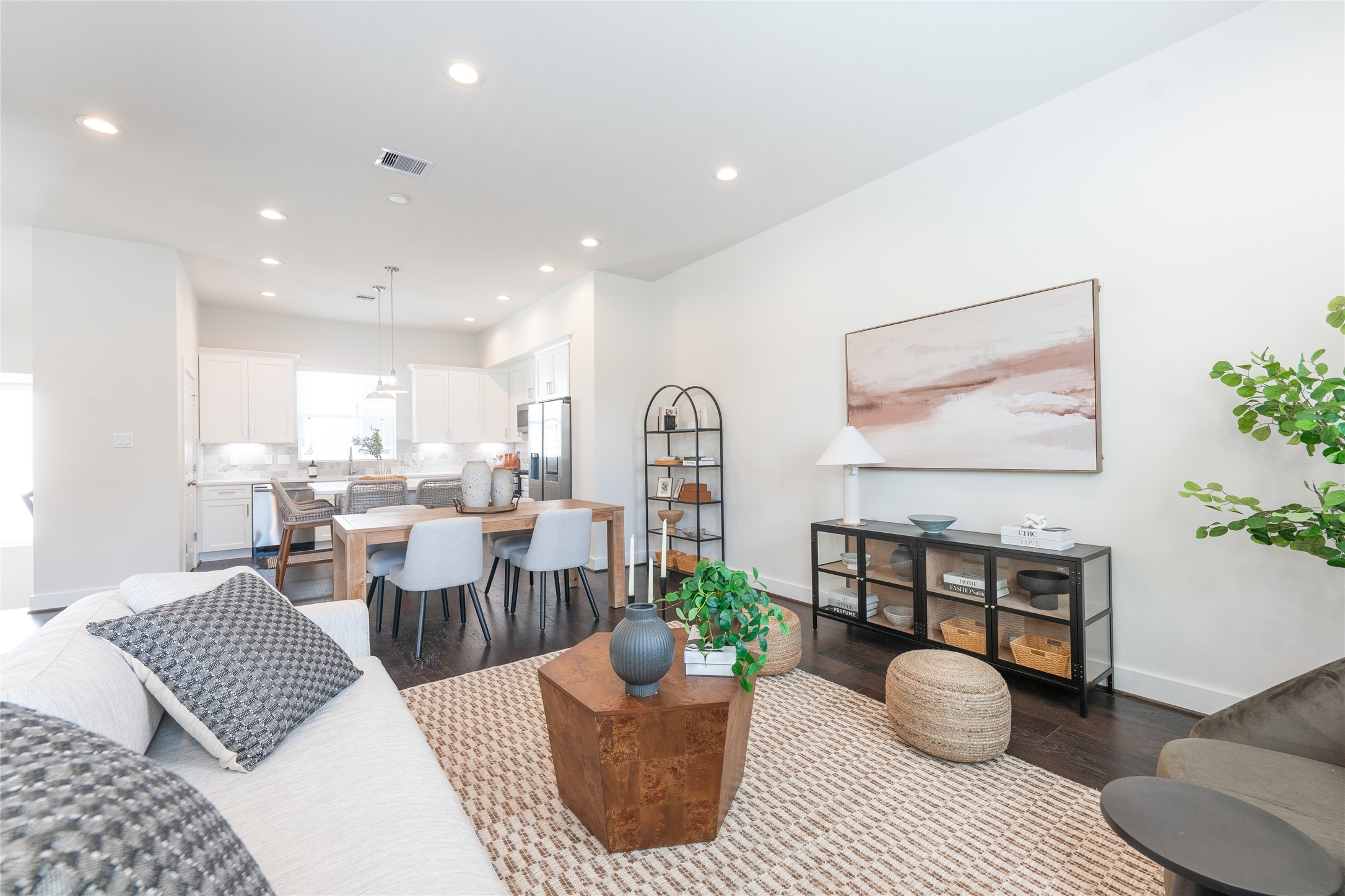 5438 Wheatley Street E Property Photo 1