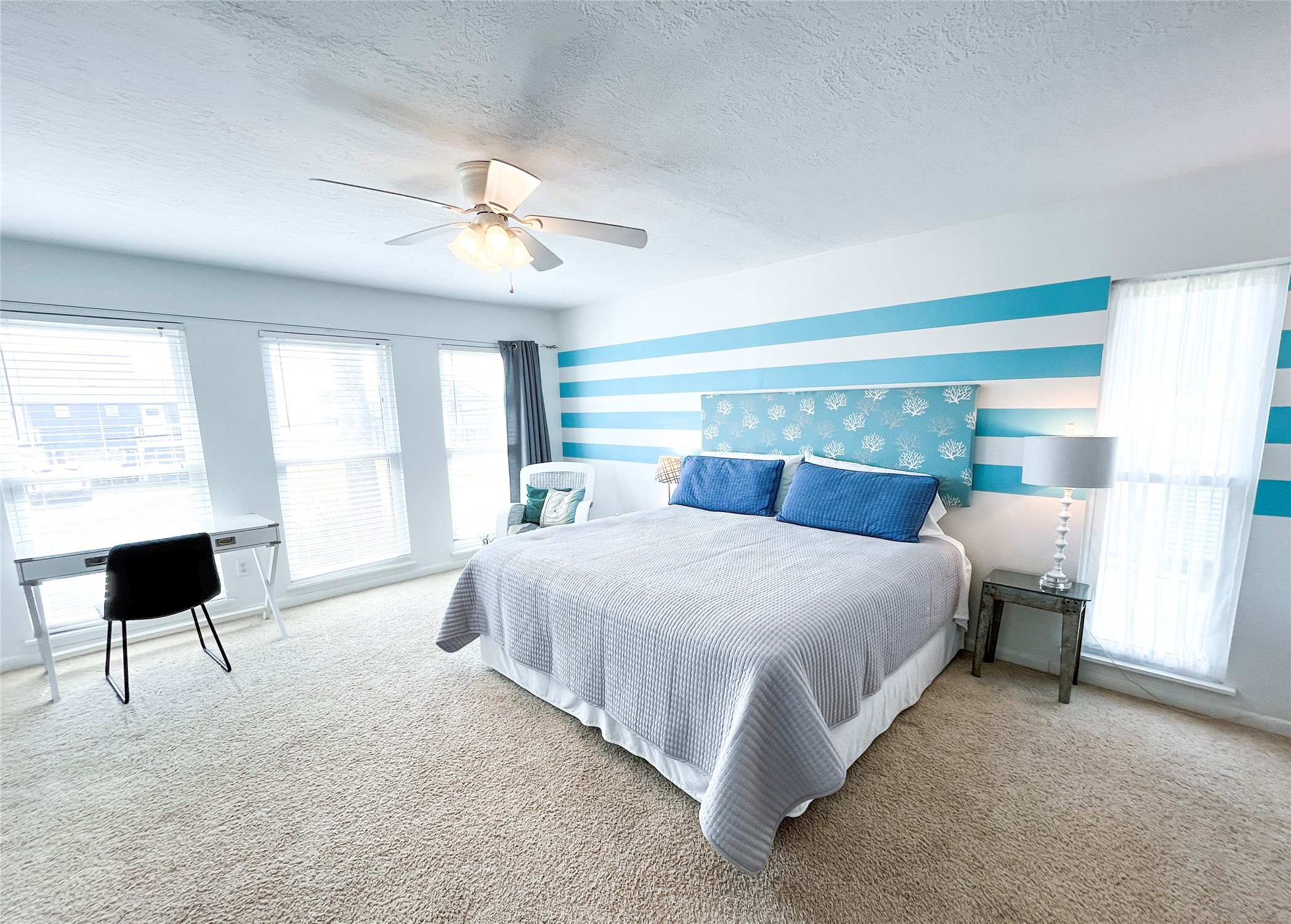 16614 Jamaica Beach Rd Property Photo 7
