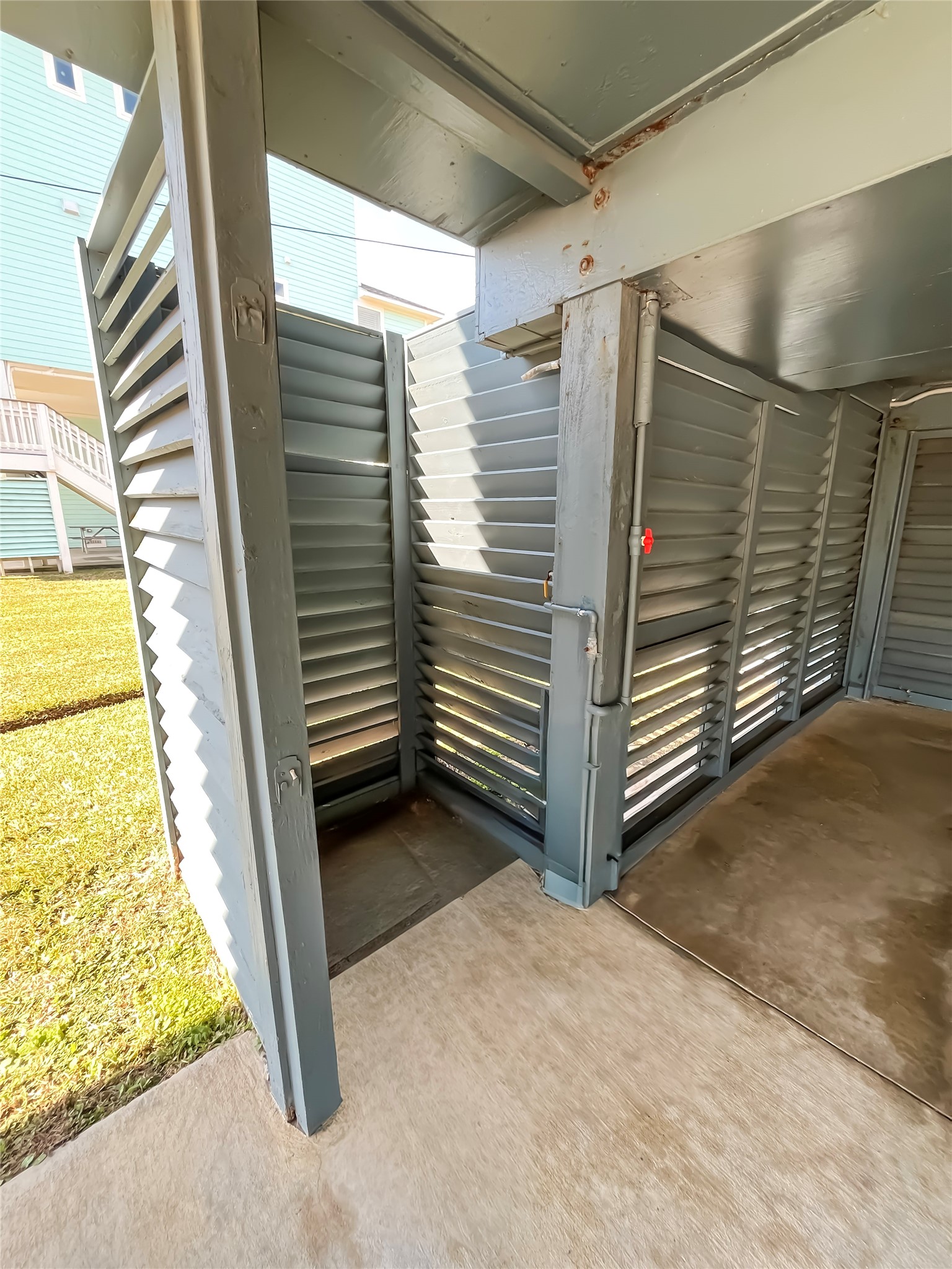 16614 Jamaica Beach Rd Property Photo 40