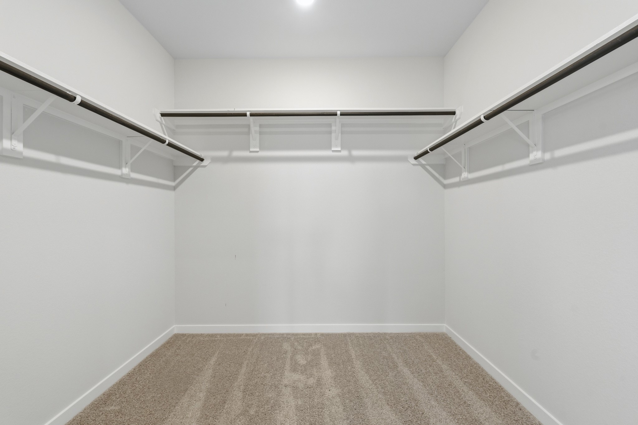 2124 Soriah Court Property Photo 4