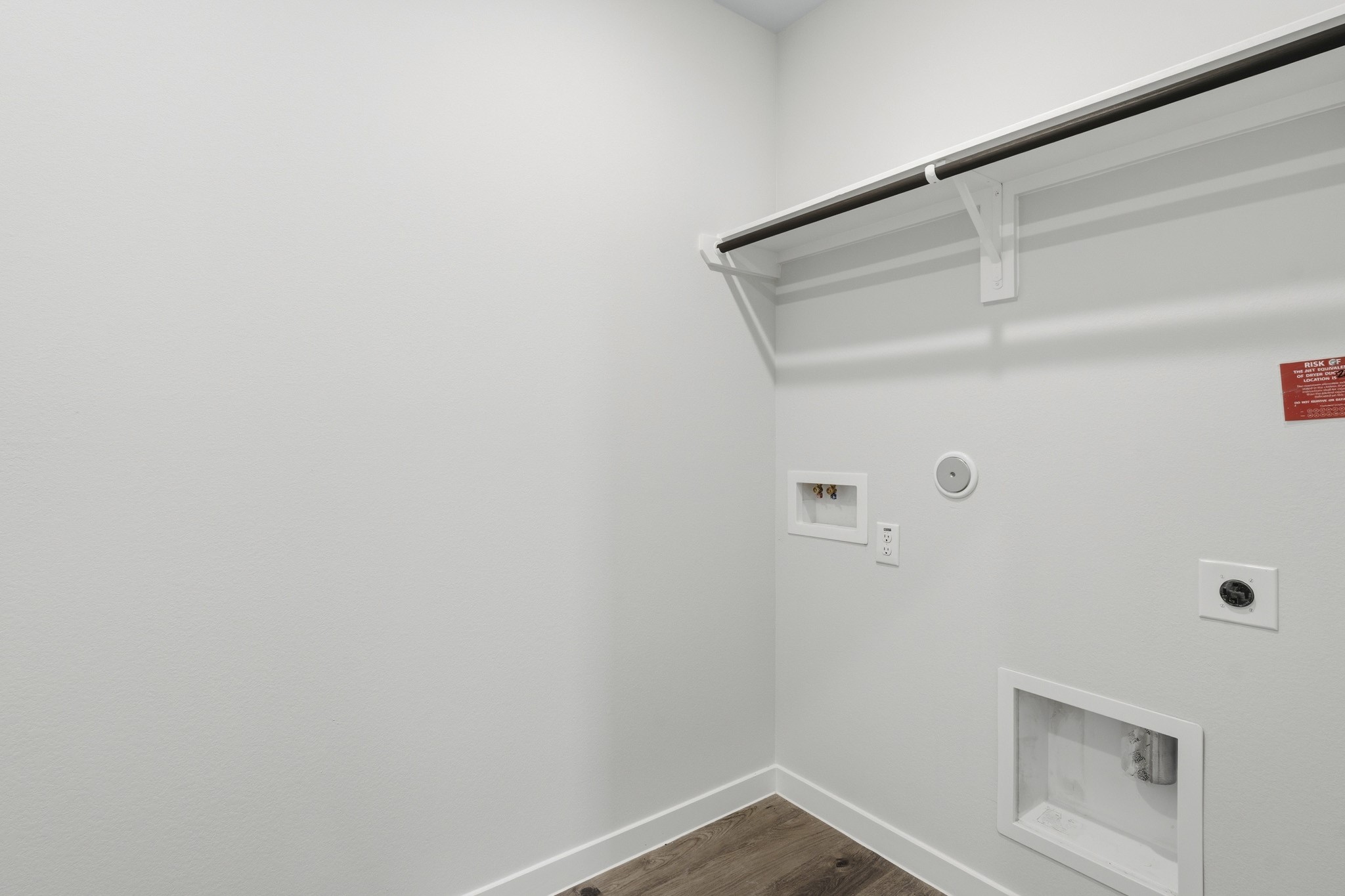 2124 Soriah Court Property Photo 5