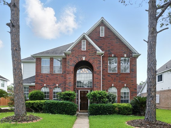 2426 Hanston Court