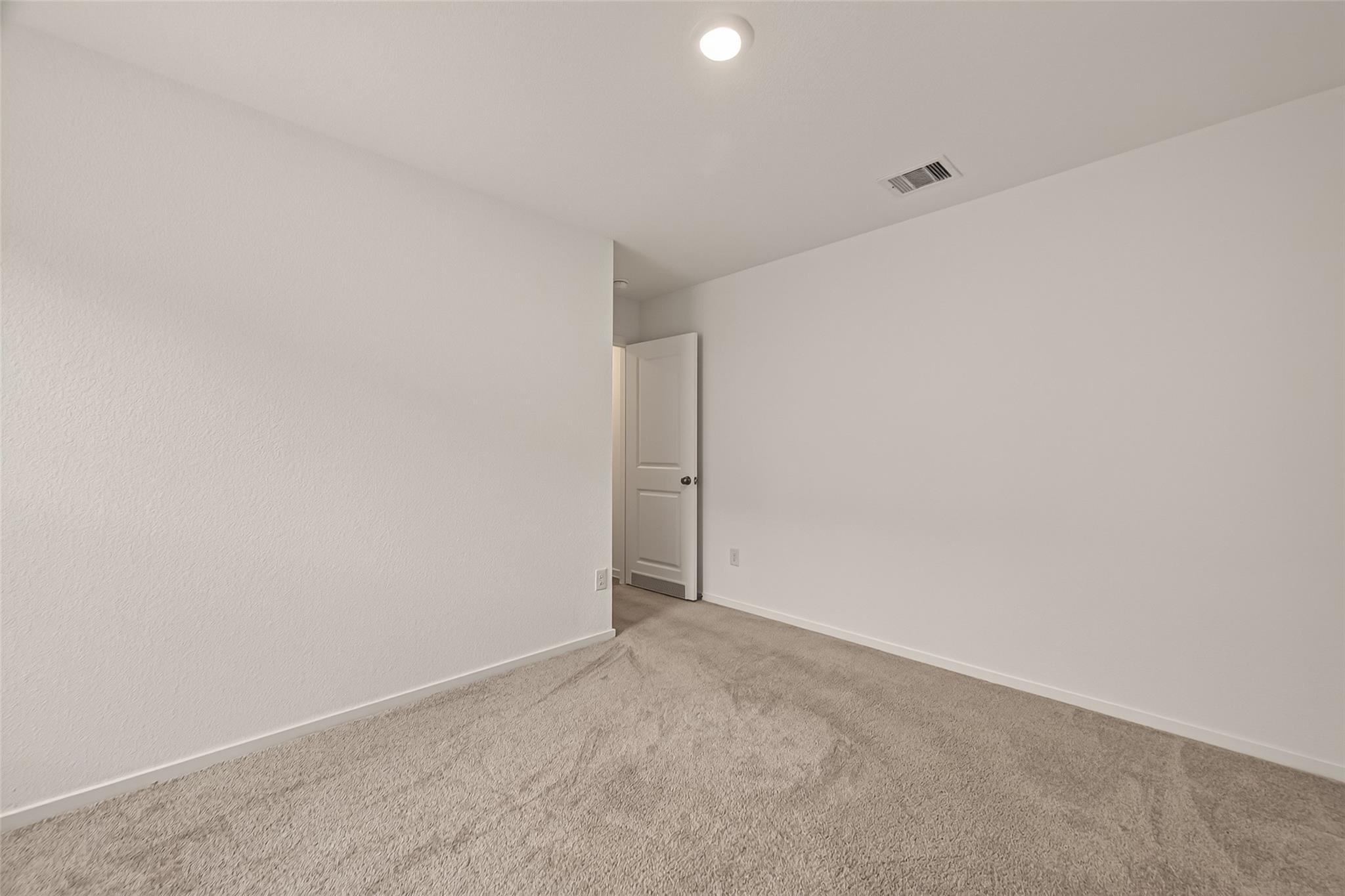 7814 Lavender Jade Drive Property Photo 9