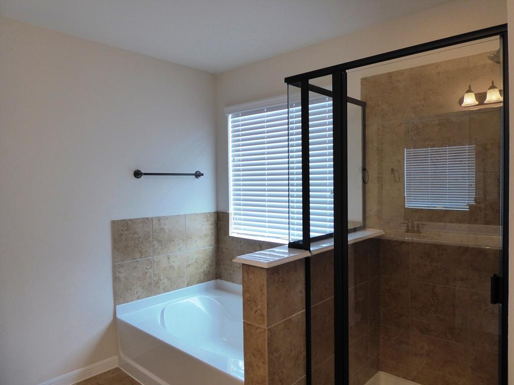 16003 Thornbill Lane Property Photo 15