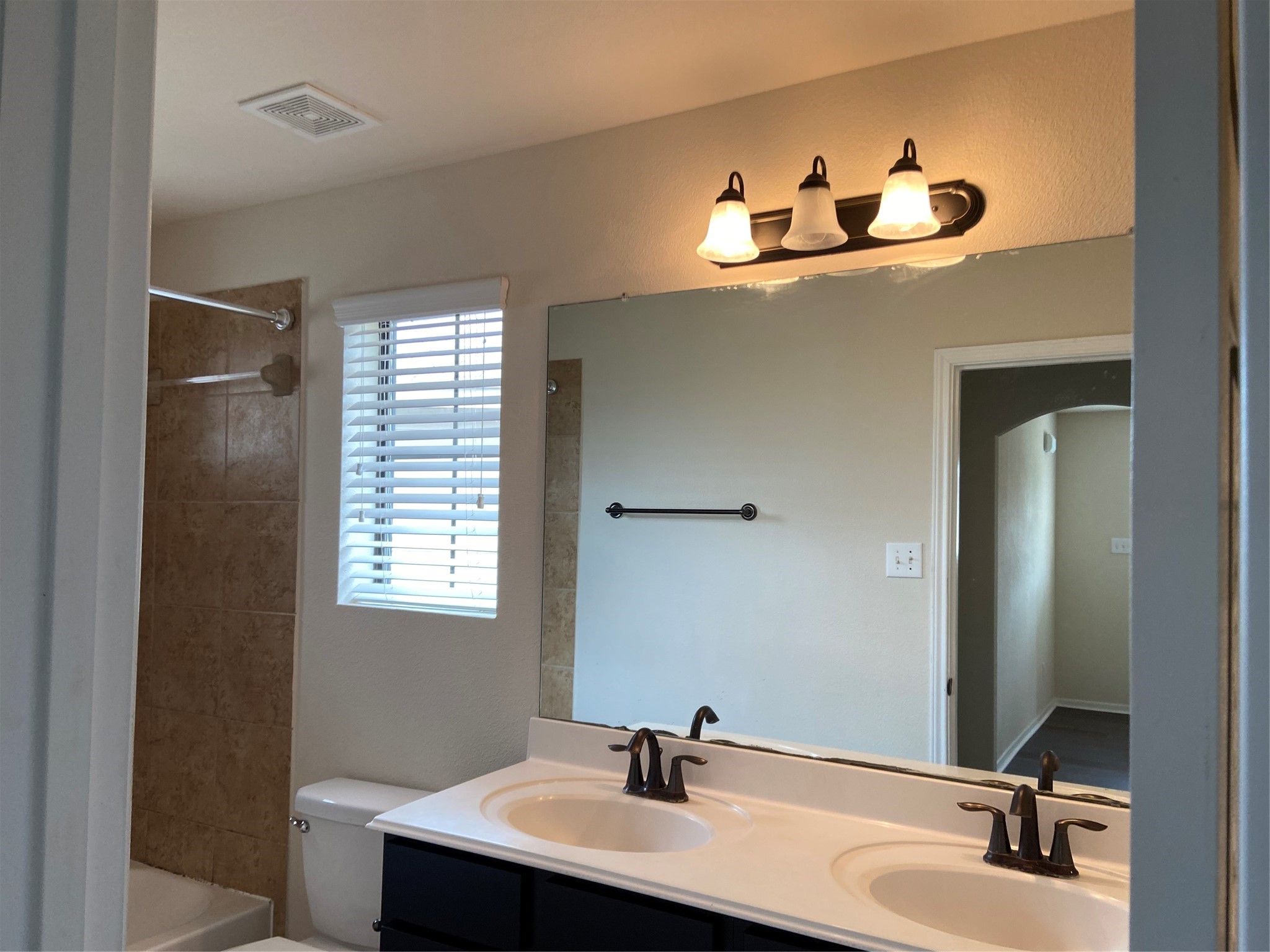 16003 Thornbill Lane Property Photo 18