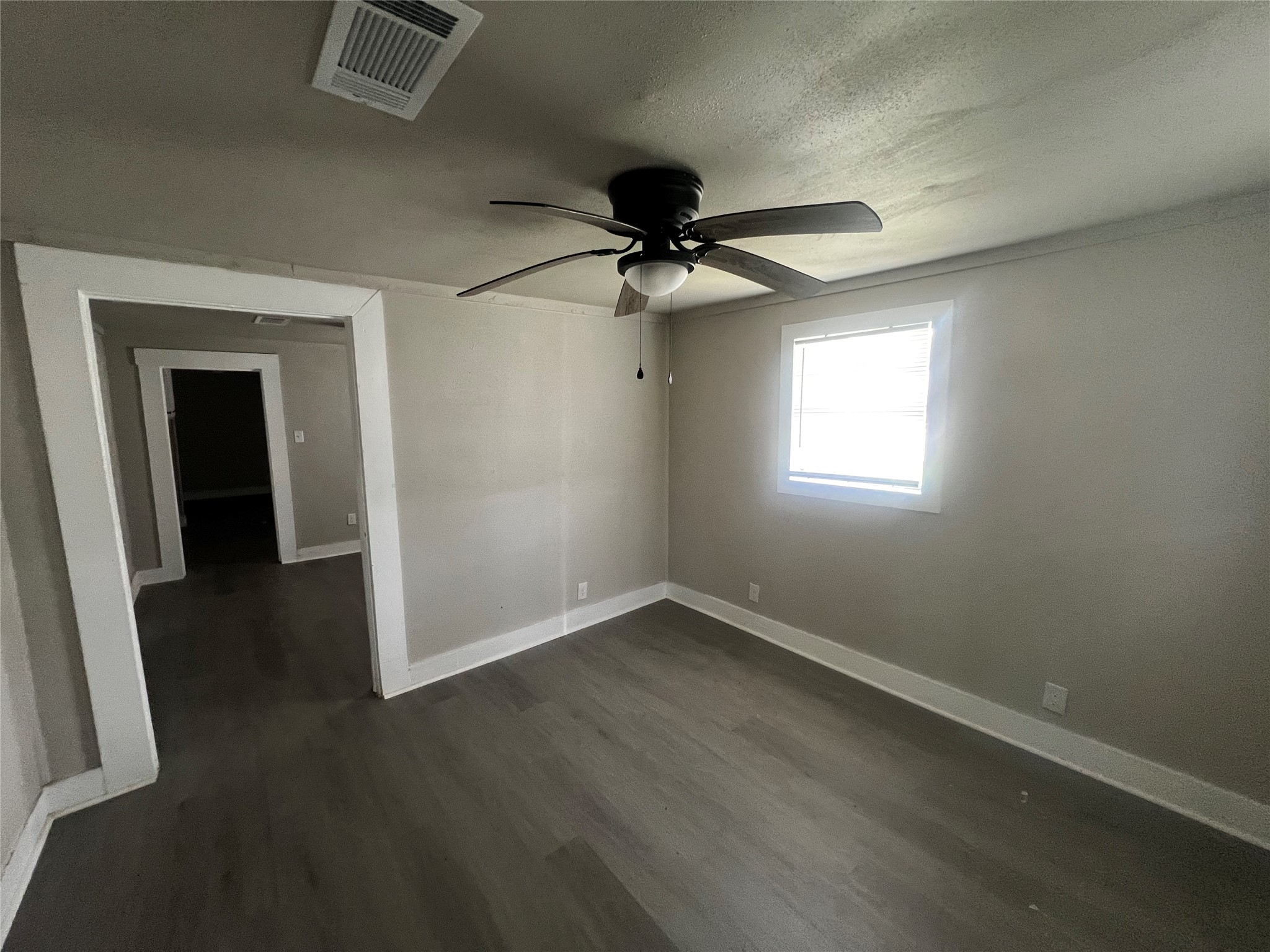 1337 W Procter Street Property Photo 5