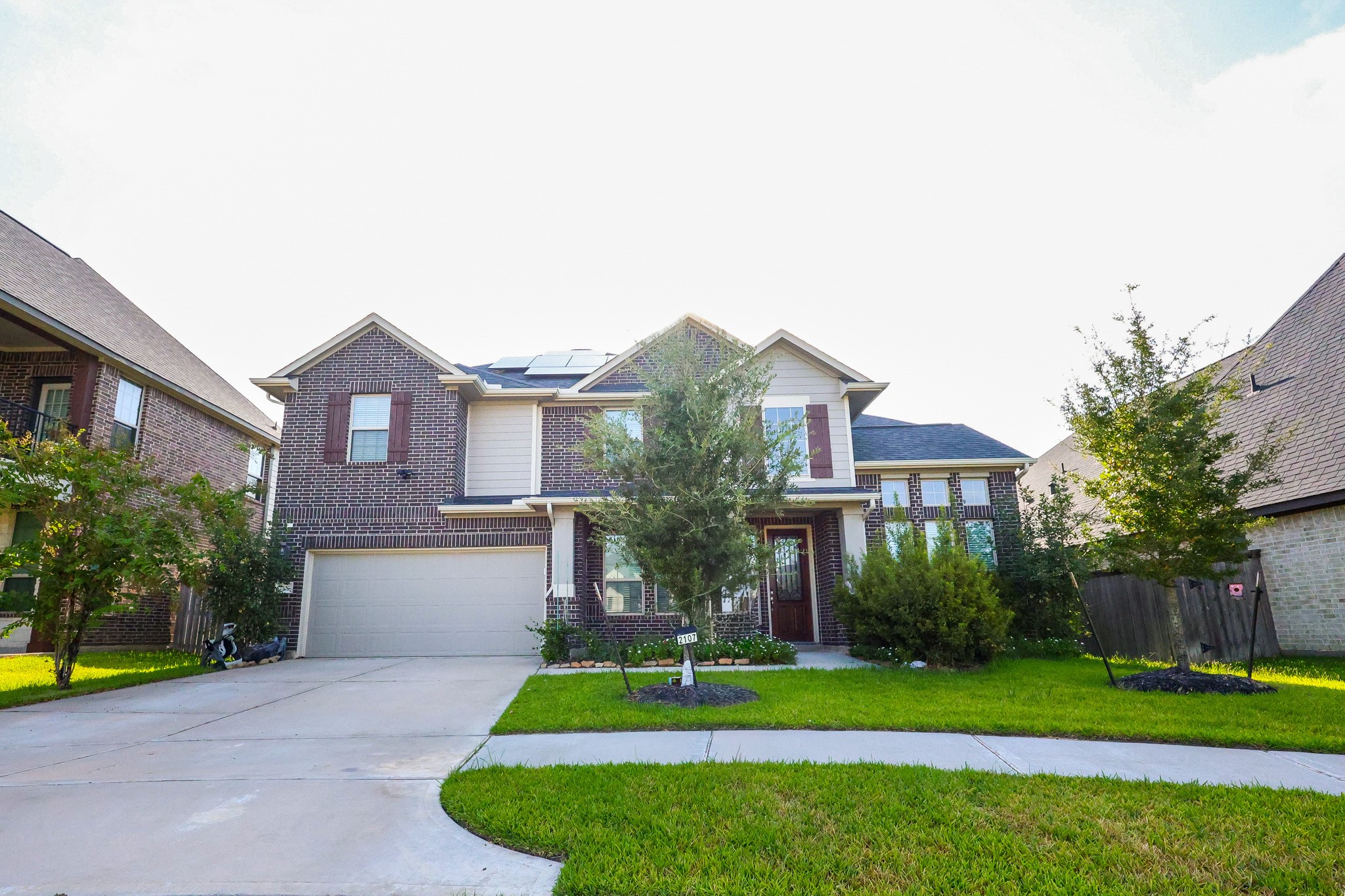 2107 Brooke Avery Drive Property Photo 1