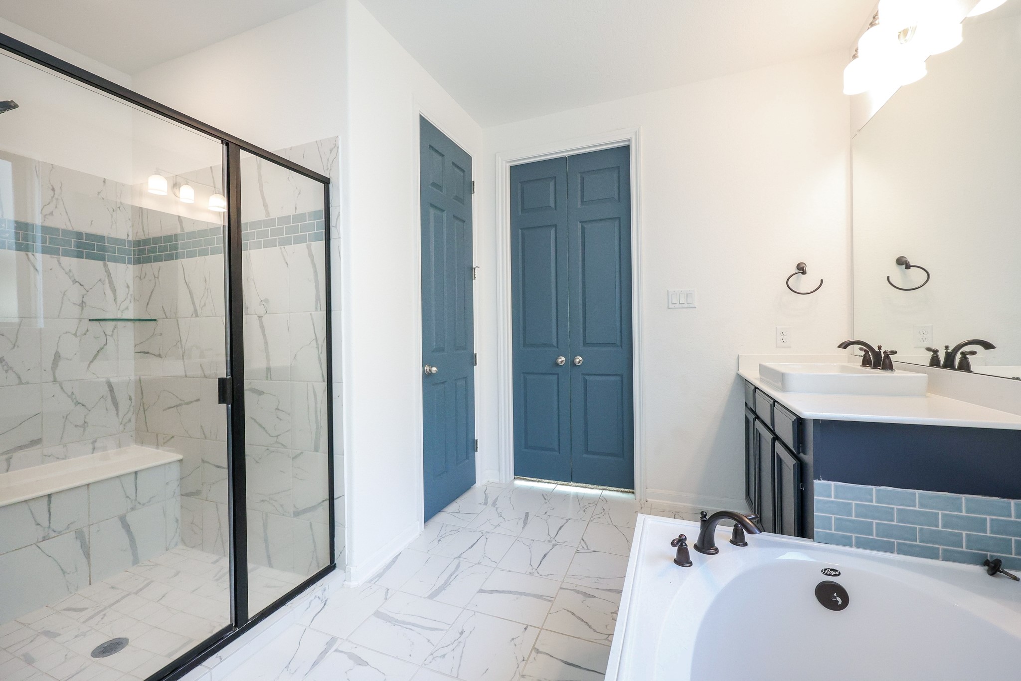 2107 Brooke Avery Drive Property Photo 18