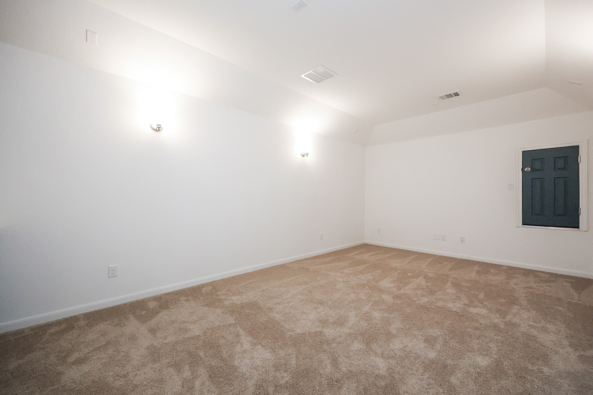 2107 Brooke Avery Drive Property Photo 20