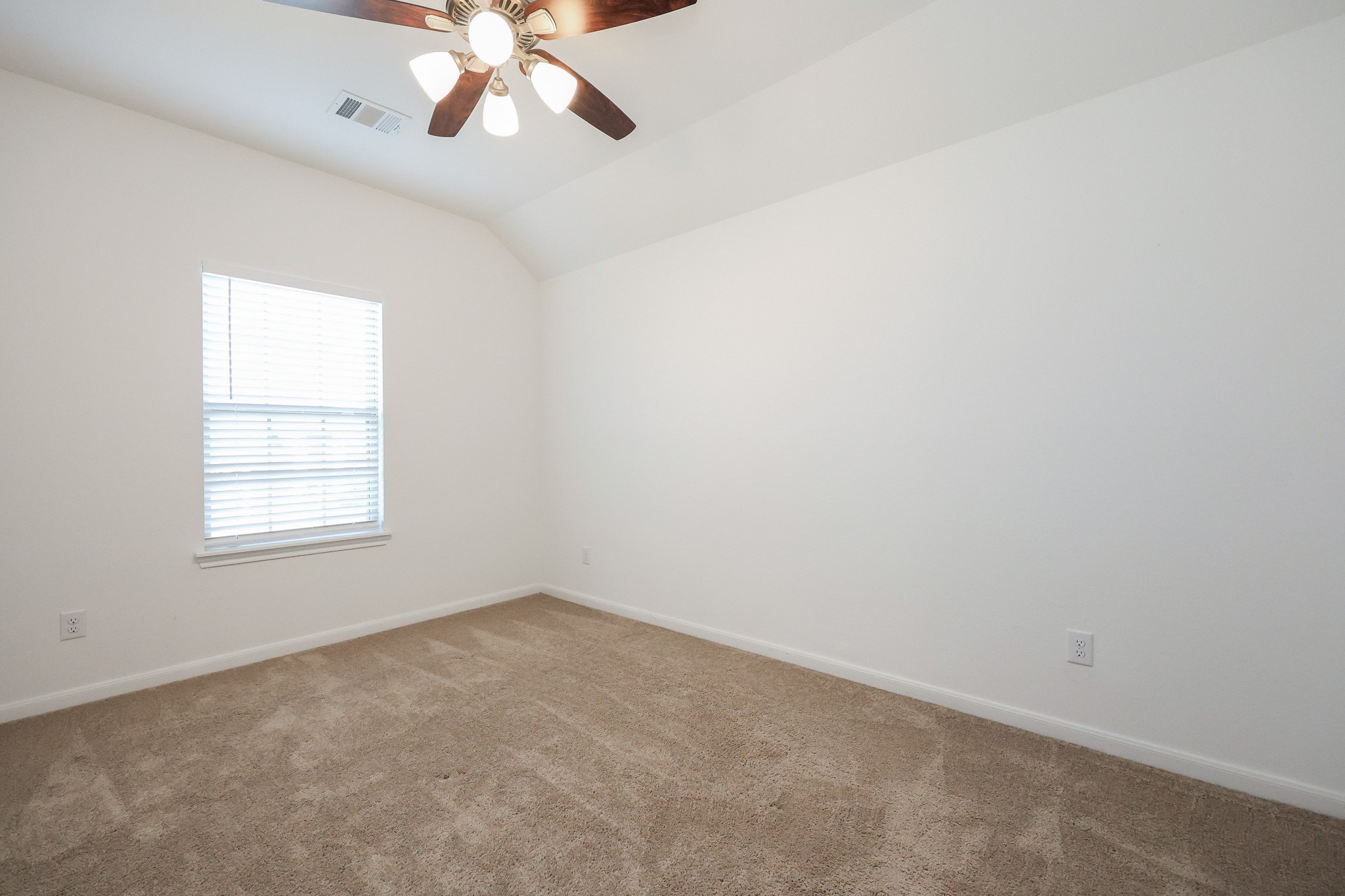 2107 Brooke Avery Drive Property Photo 25