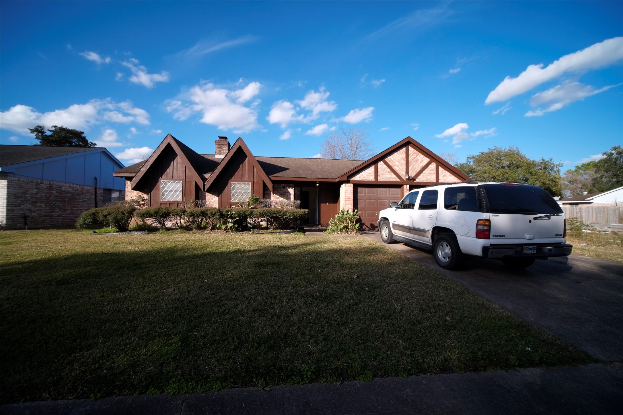 12510 Bexley Drive Property Photo 1