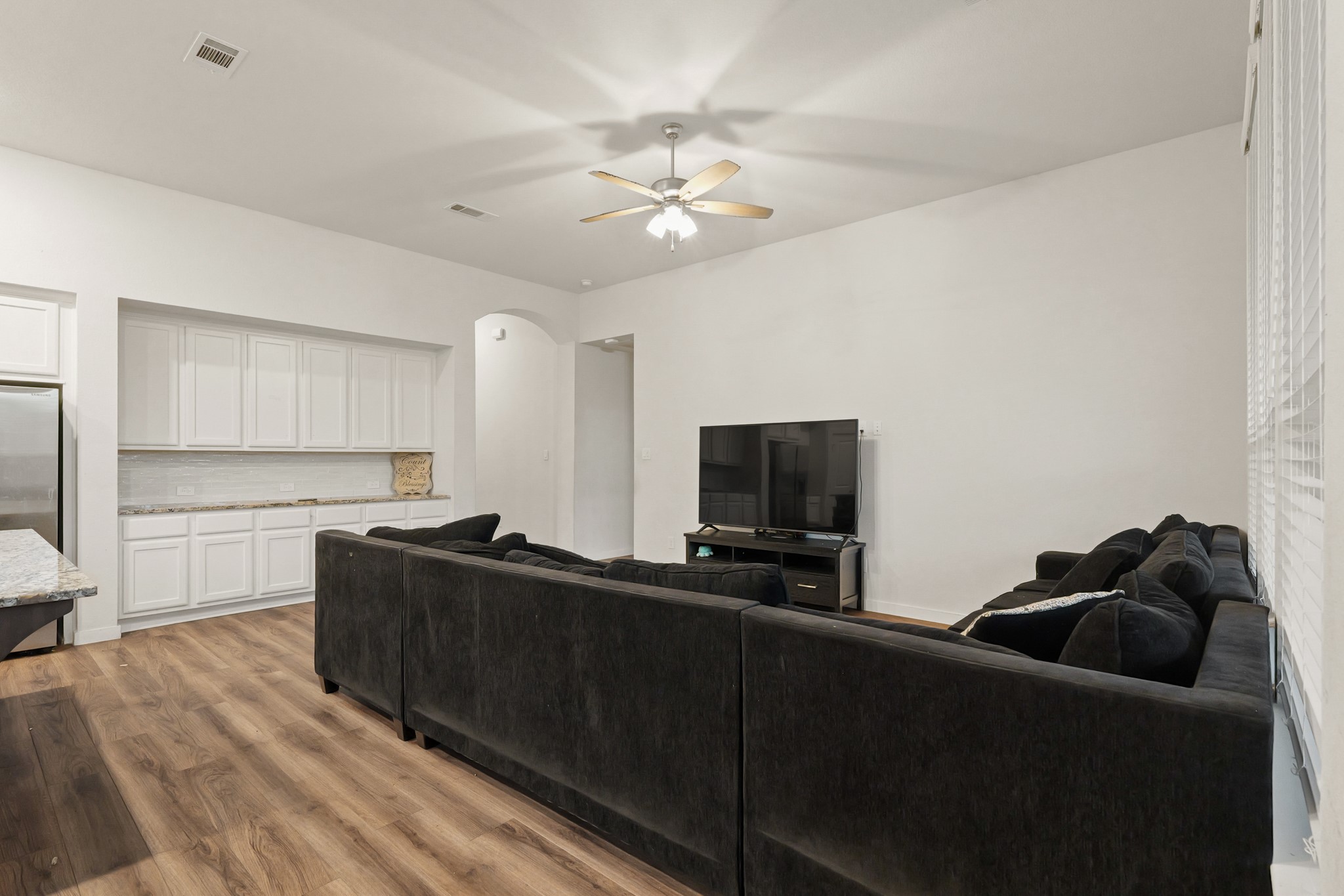 17114 Mystic River Lane Property Photo 3