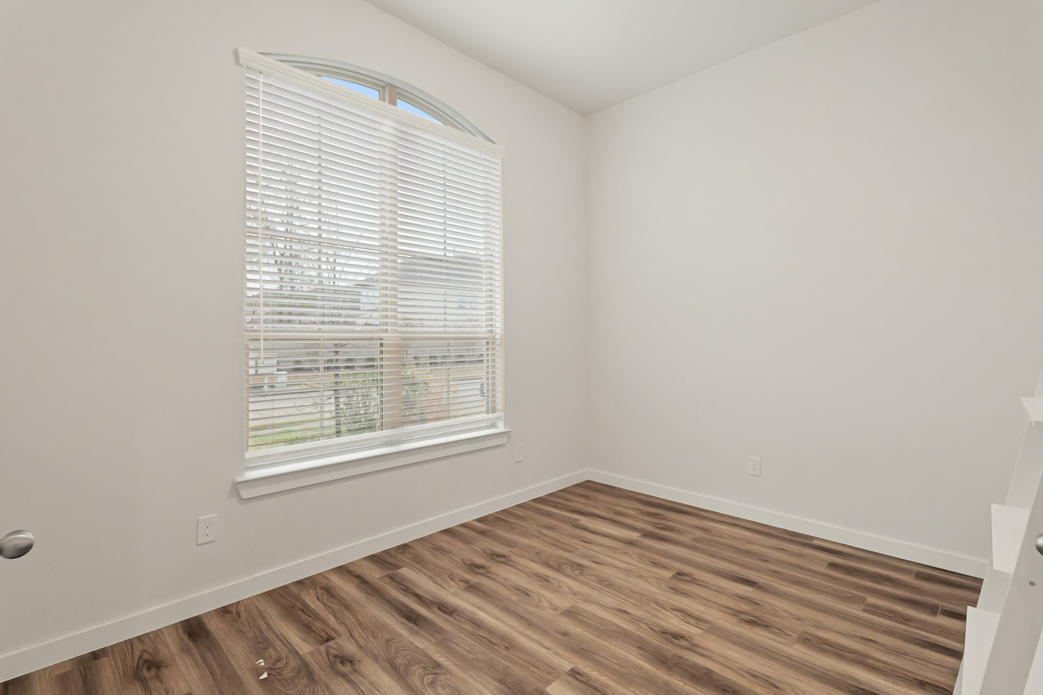 17114 Mystic River Lane Property Photo 8