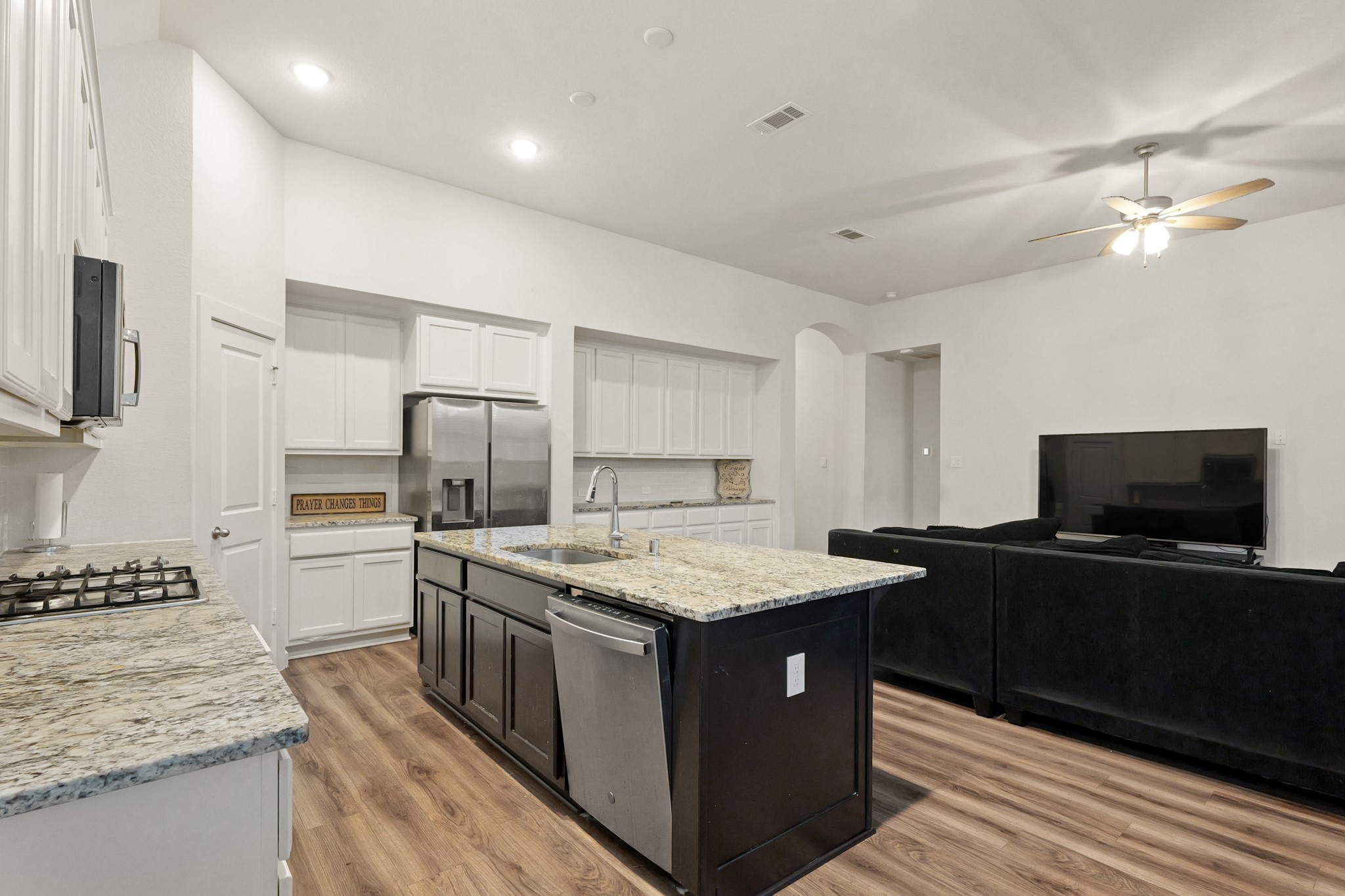 17114 Mystic River Lane Property Photo 11