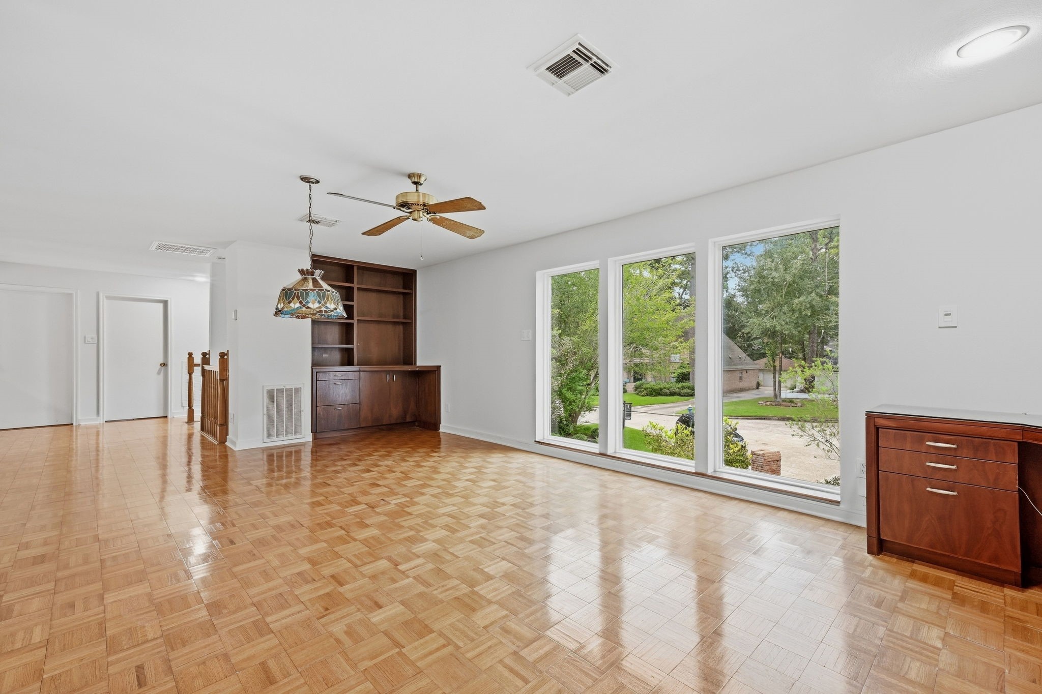 5606 Court Of York Property Photo 42