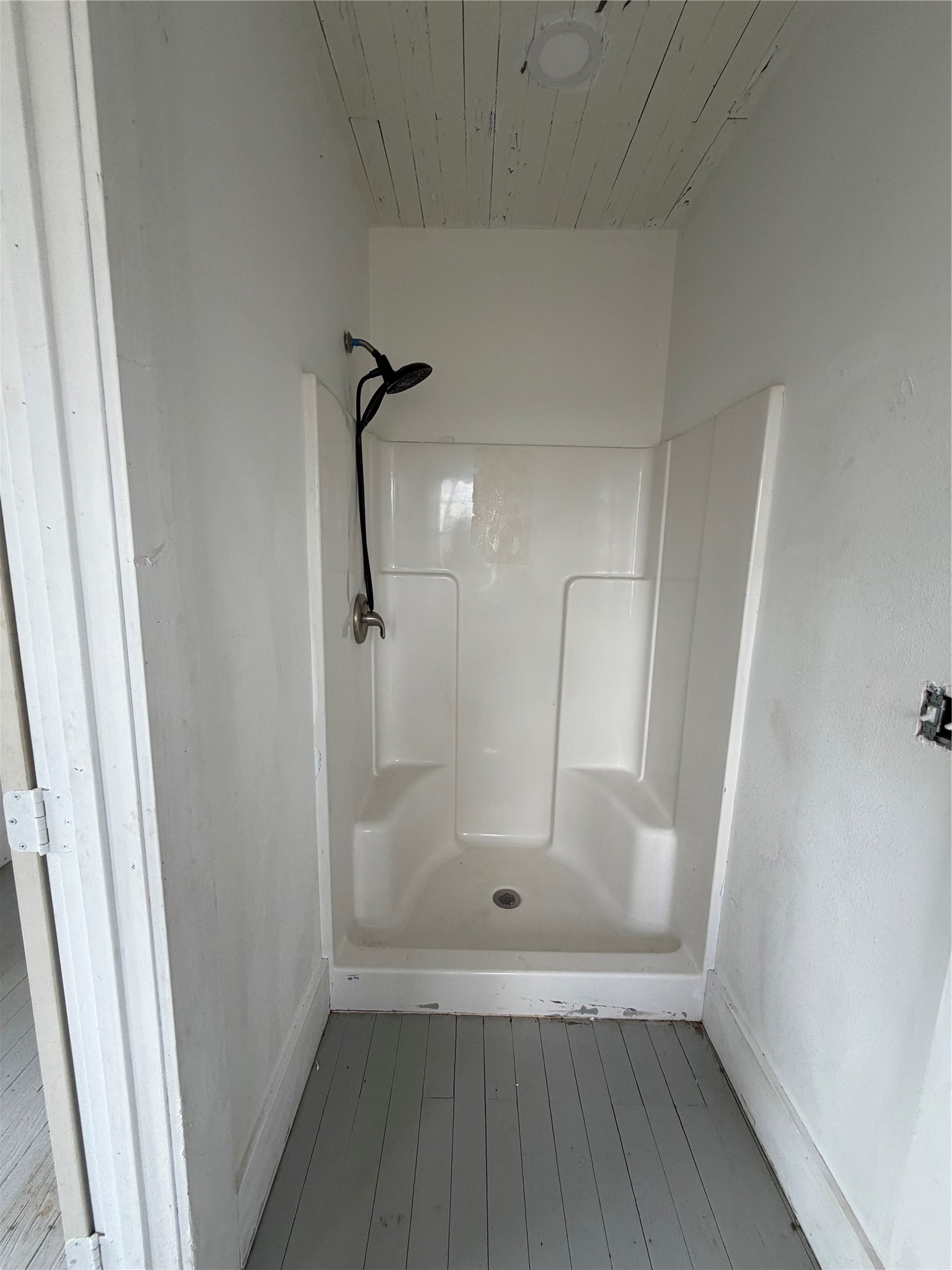 875 Shupak Road Property Photo 9
