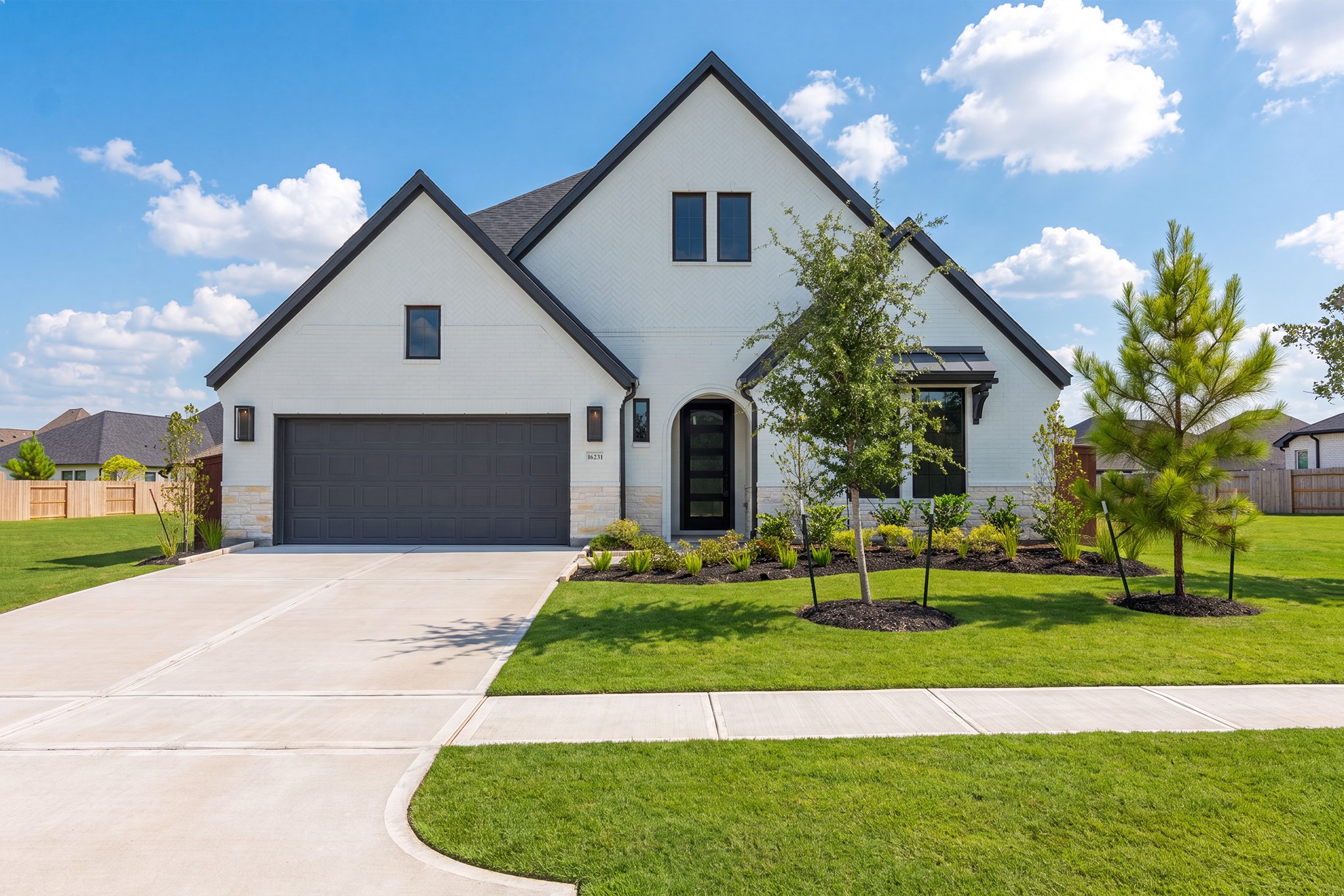 16231 Sheridan River Trail Property Photo 3