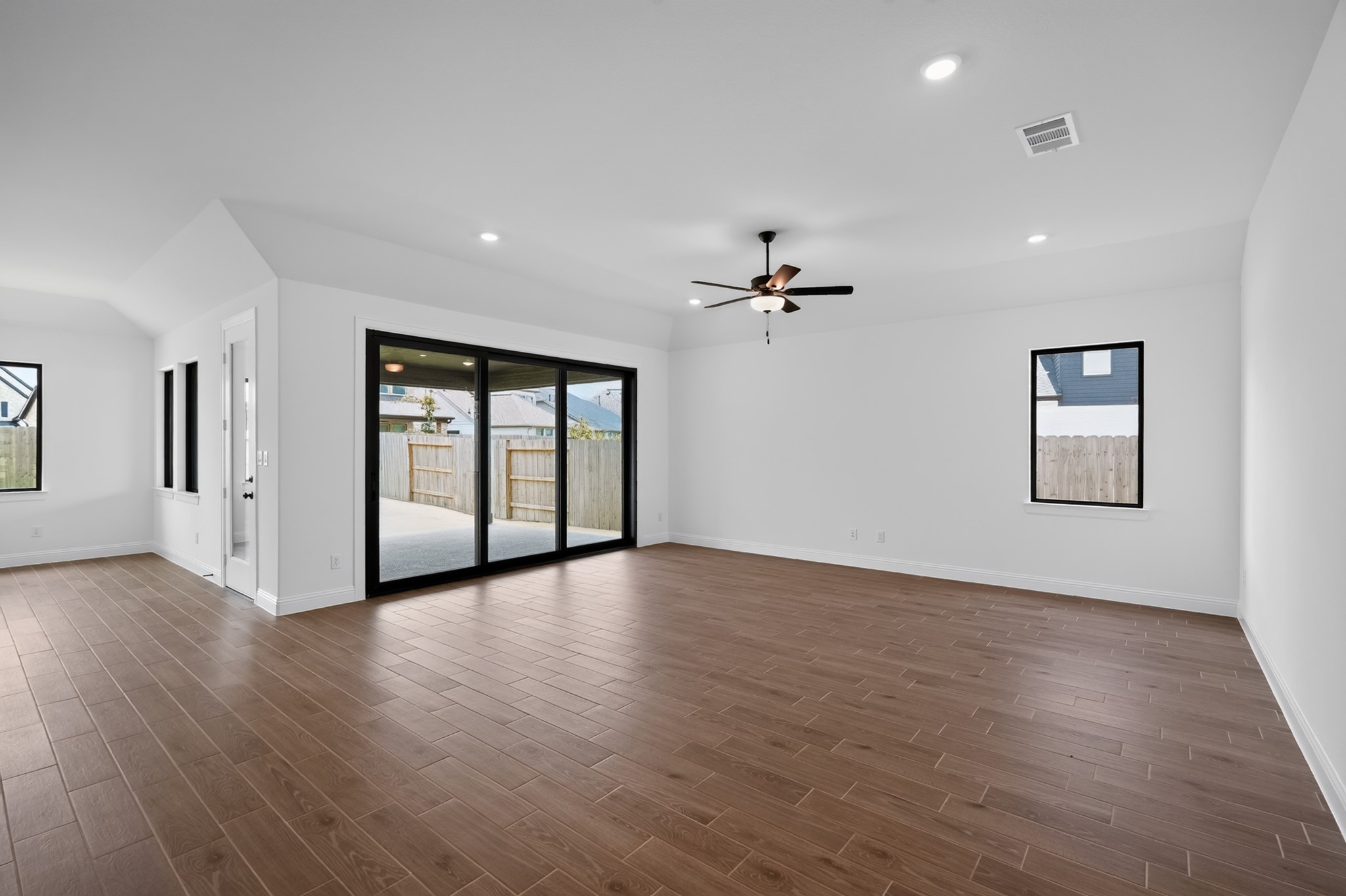 16231 Sheridan River Trail Property Photo 14
