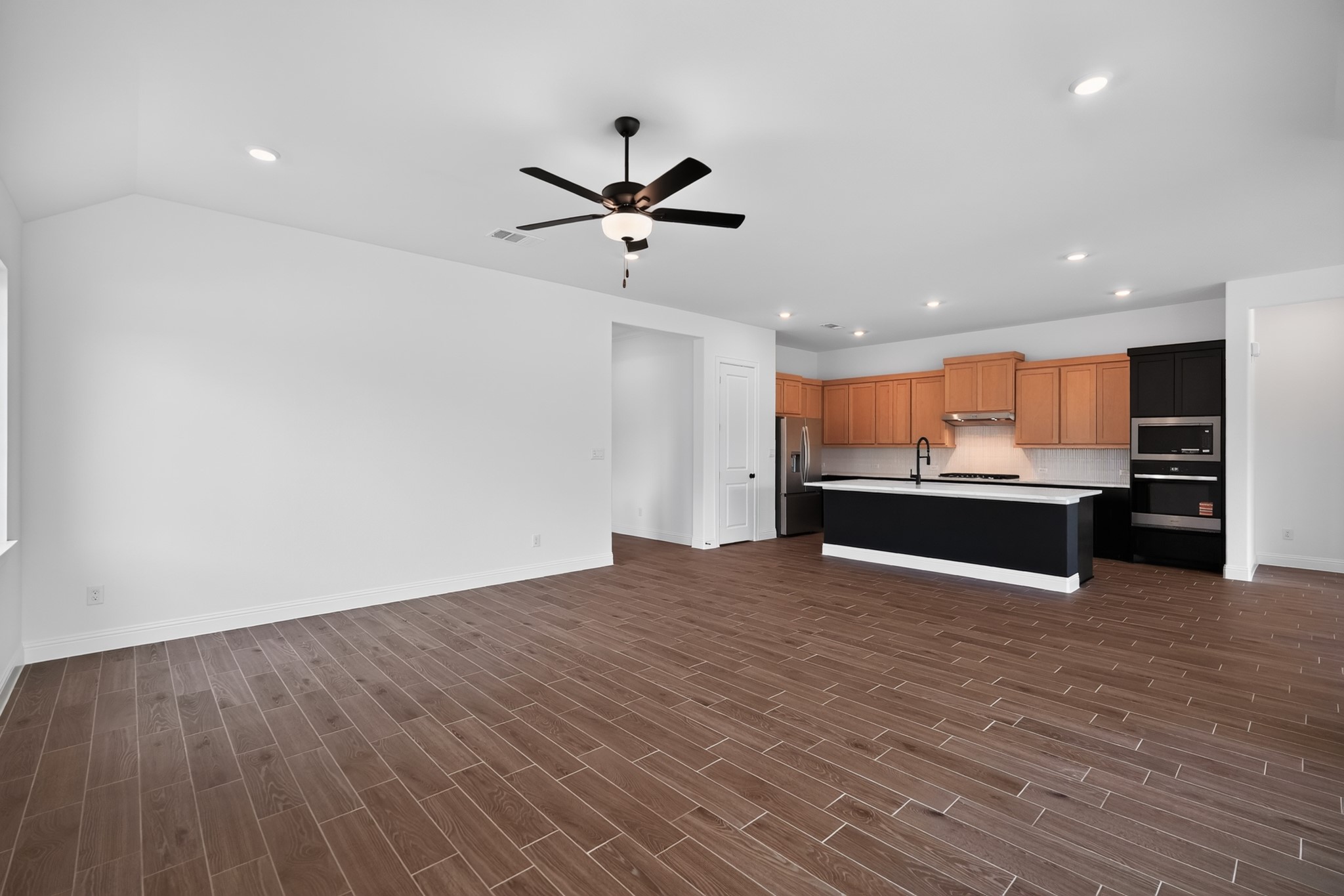 16231 Sheridan River Trail Property Photo 15