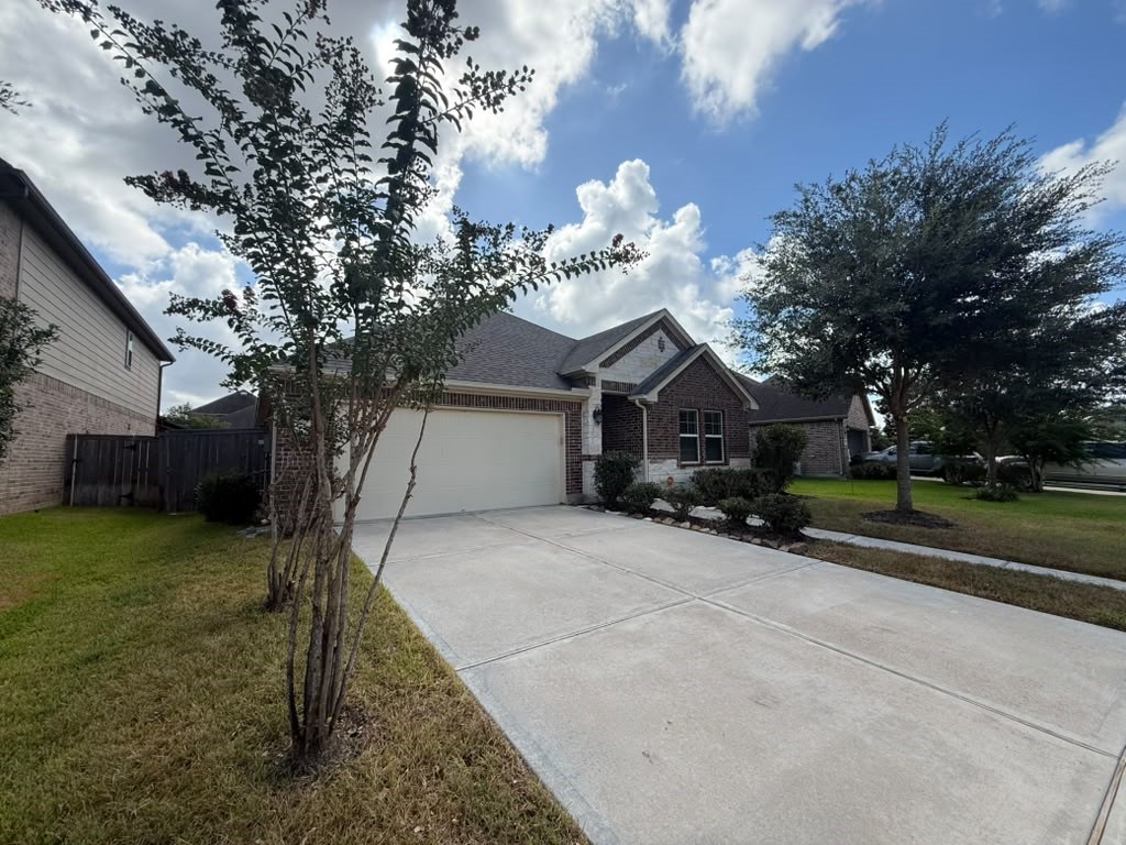 11010 Santiago River Lane Property Photo 1