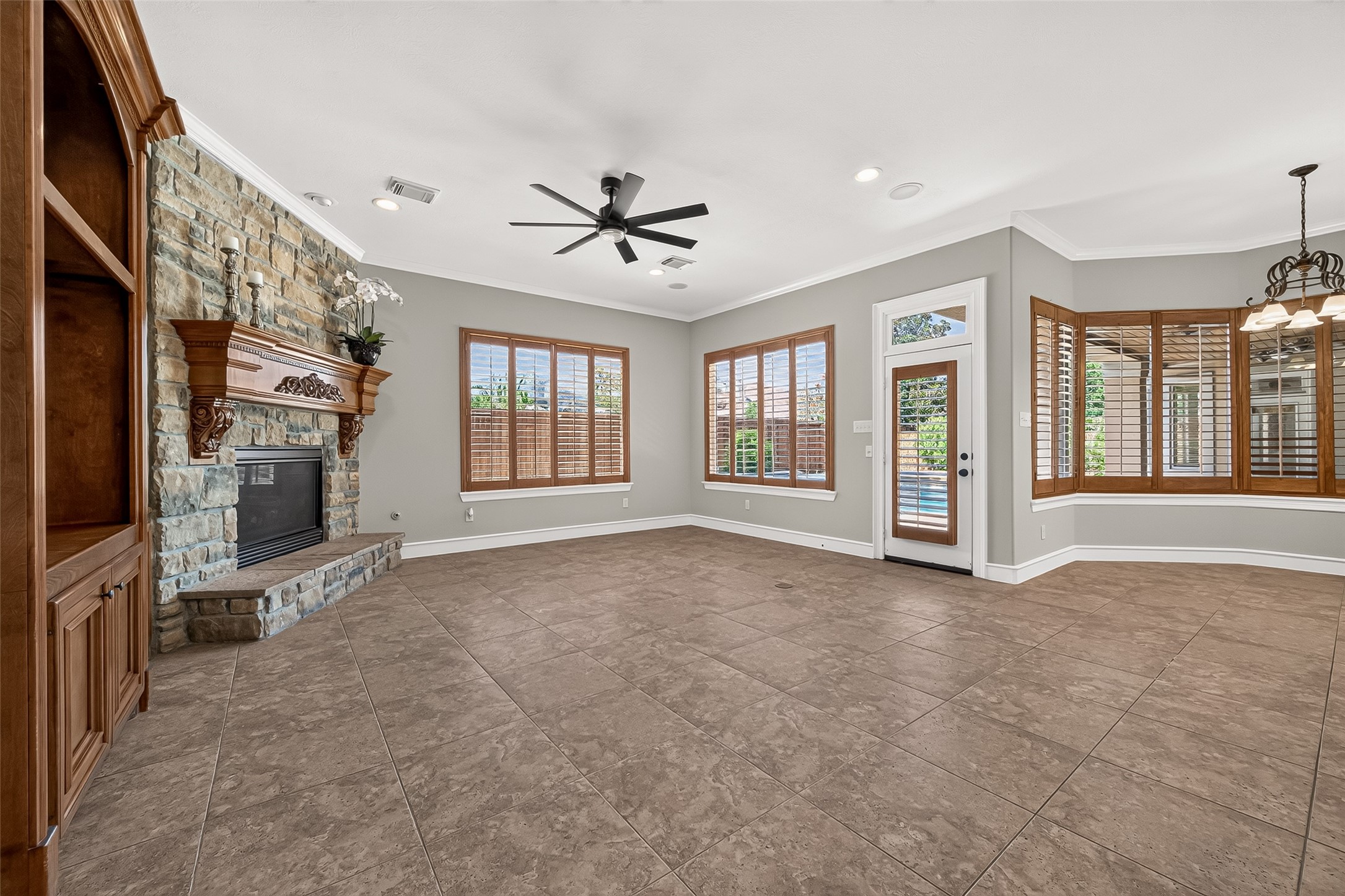 13815 Nathan Ridge Lane Property Photo 13