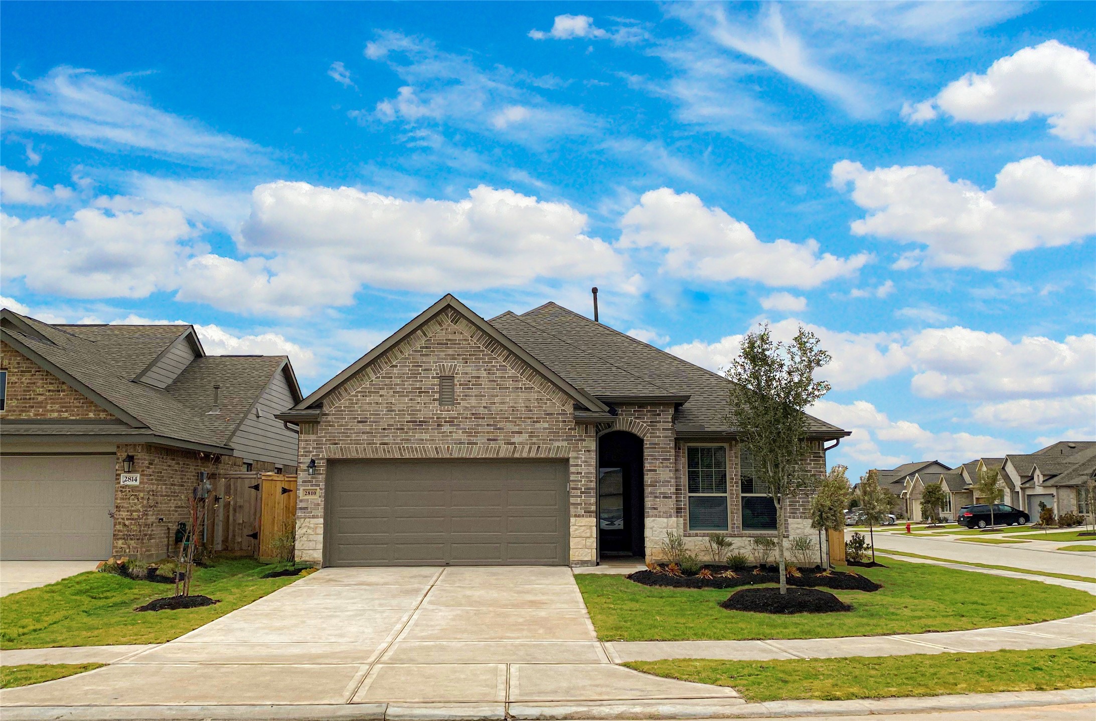 2810 Chestnut Oak Circle Property Photo 1