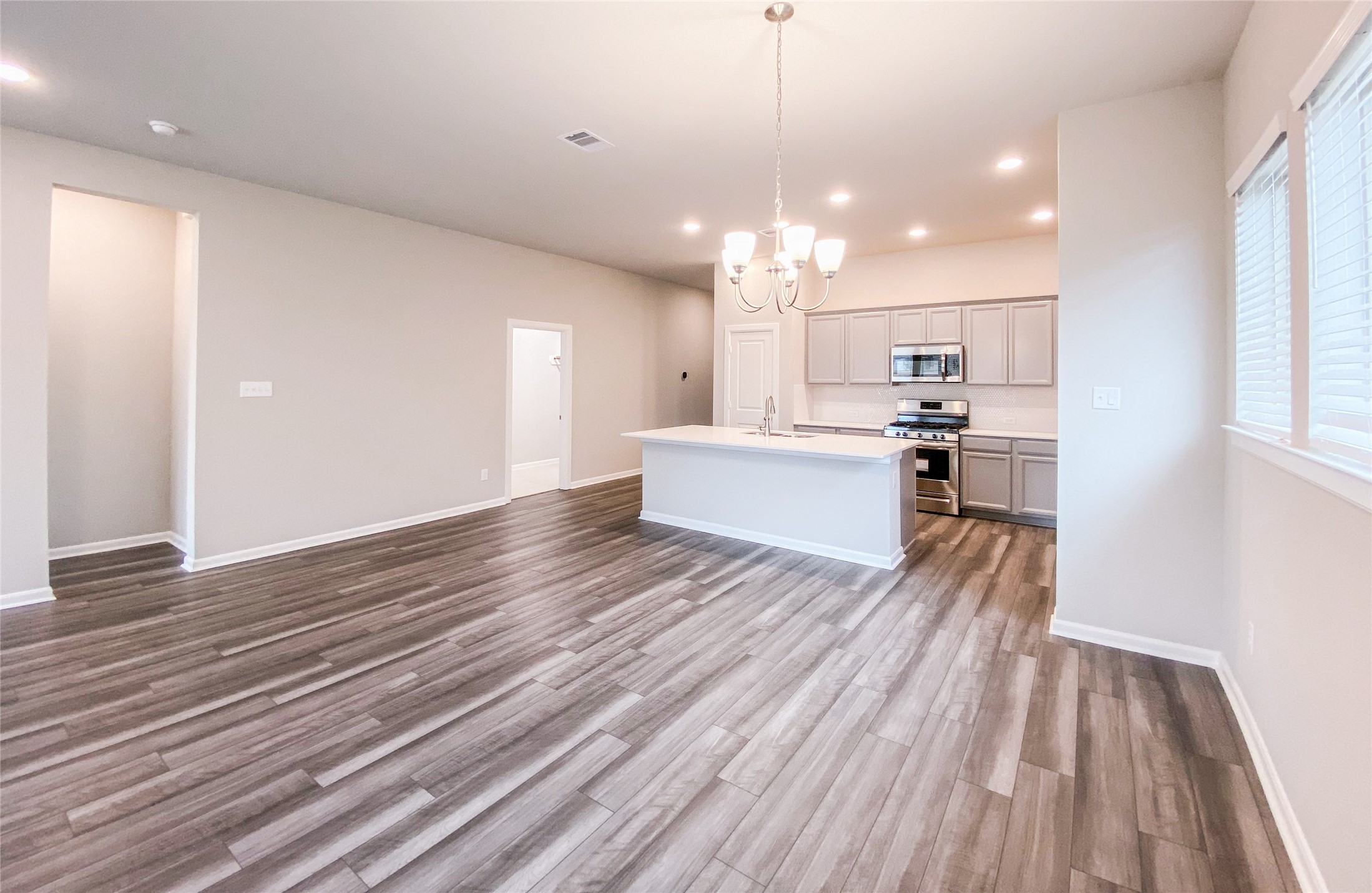 2810 Chestnut Oak Circle Property Photo 4