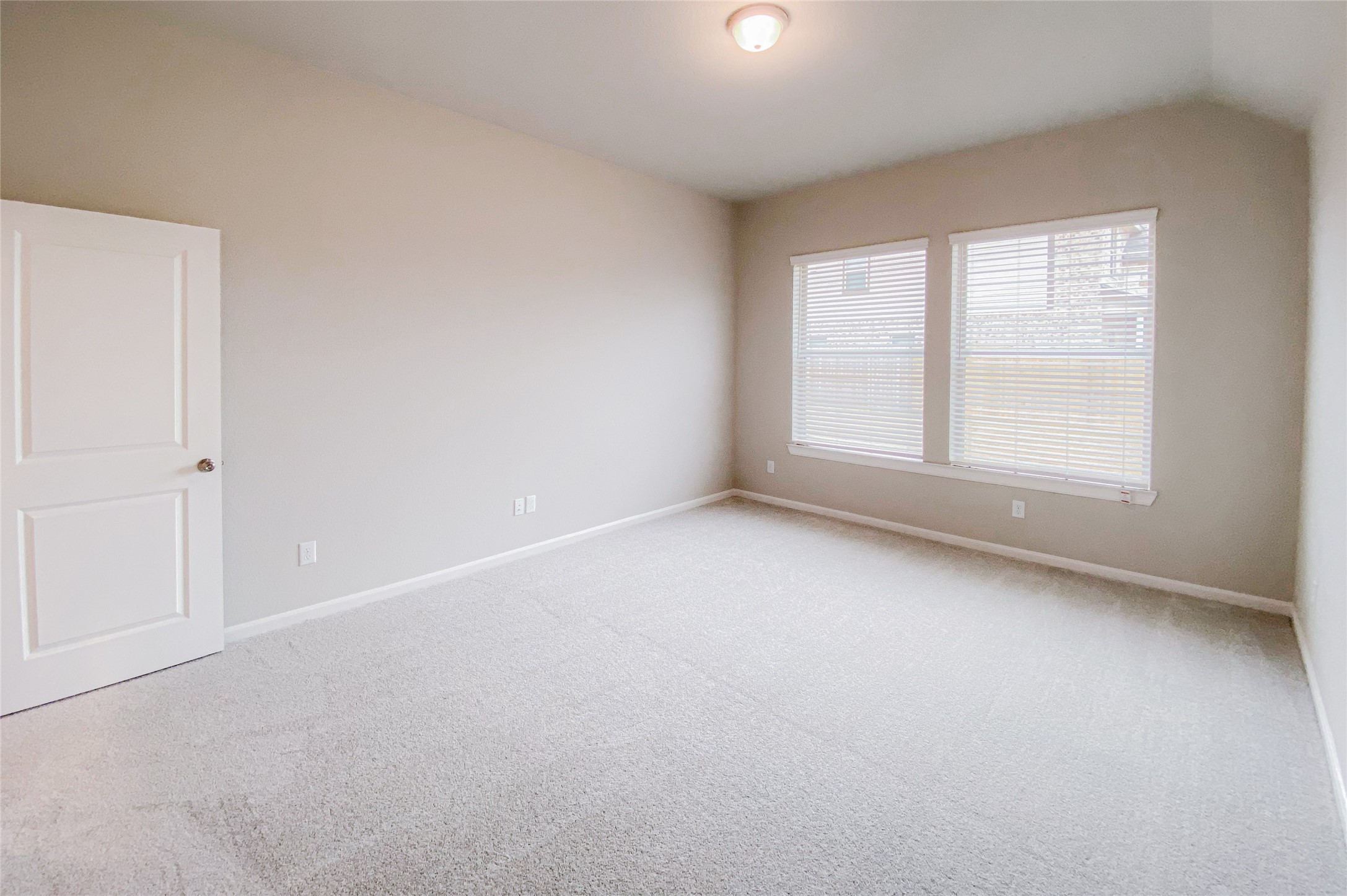 2810 Chestnut Oak Circle Property Photo 13