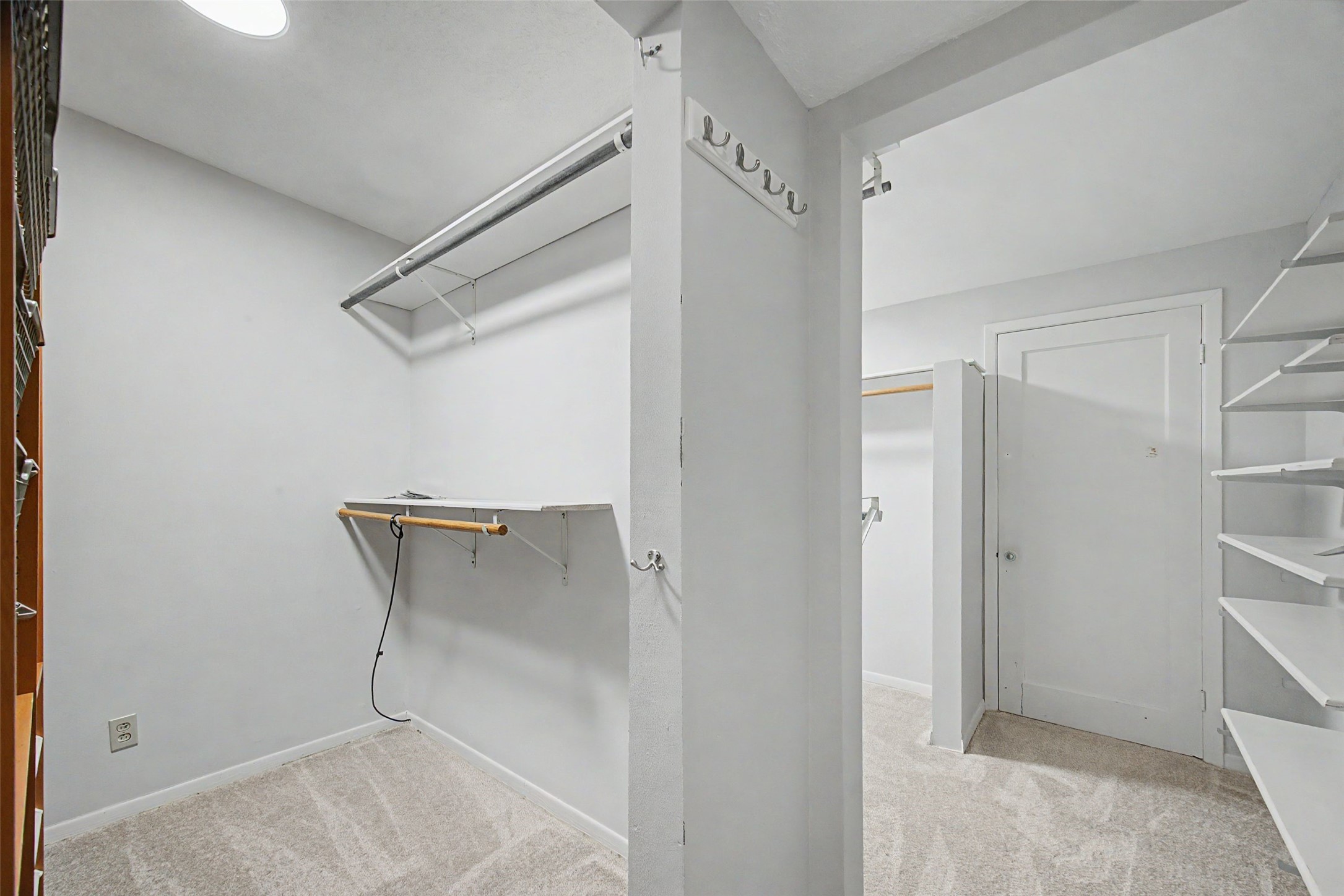 2723 Nottingham Street Property Photo 25