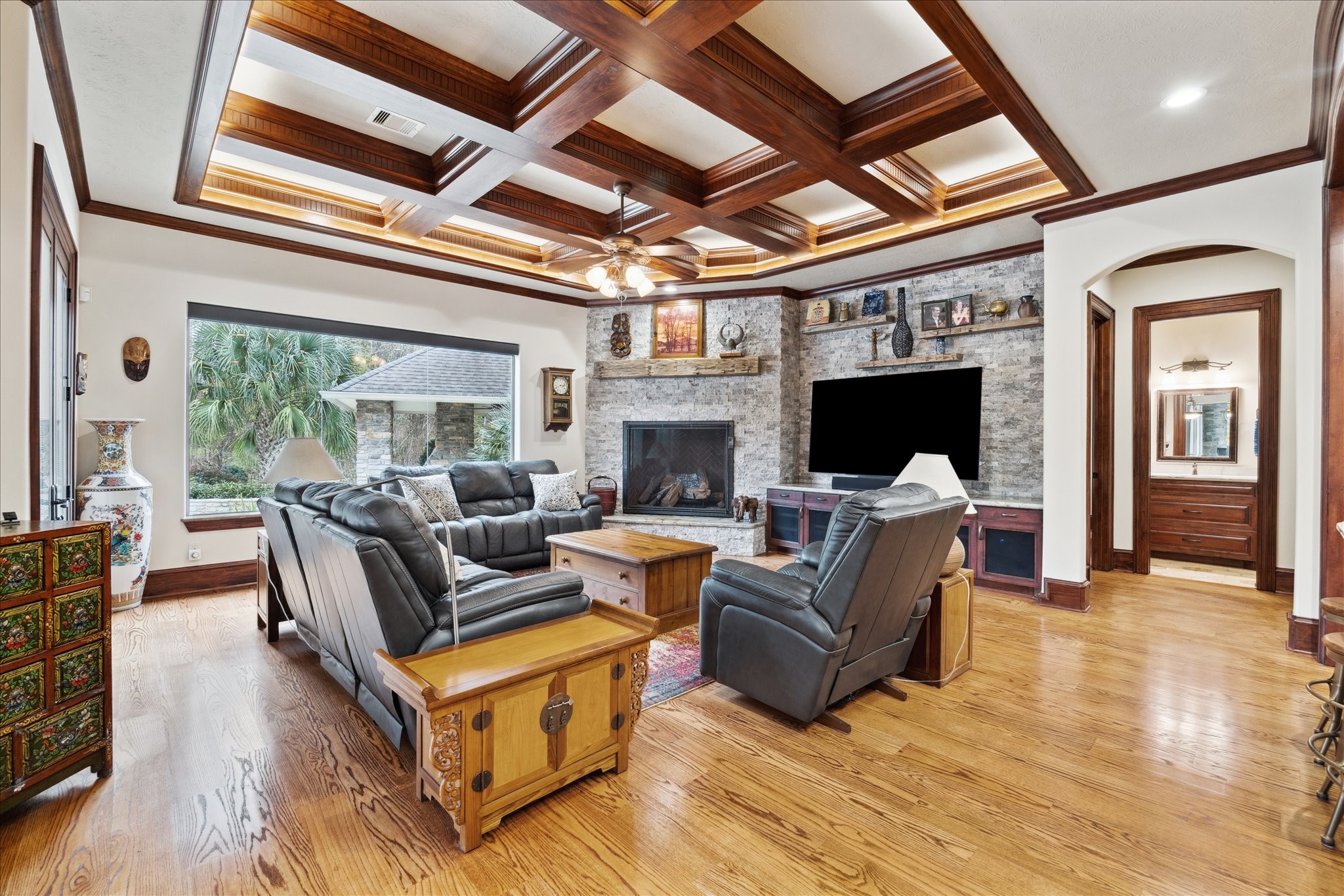 7410 Kings River Court Property Photo 15