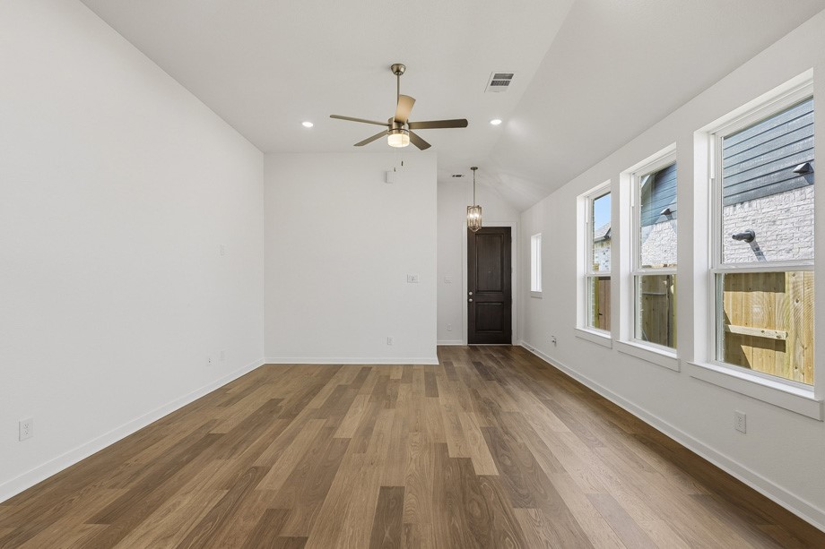 5311 Getty Lane Property Photo 7