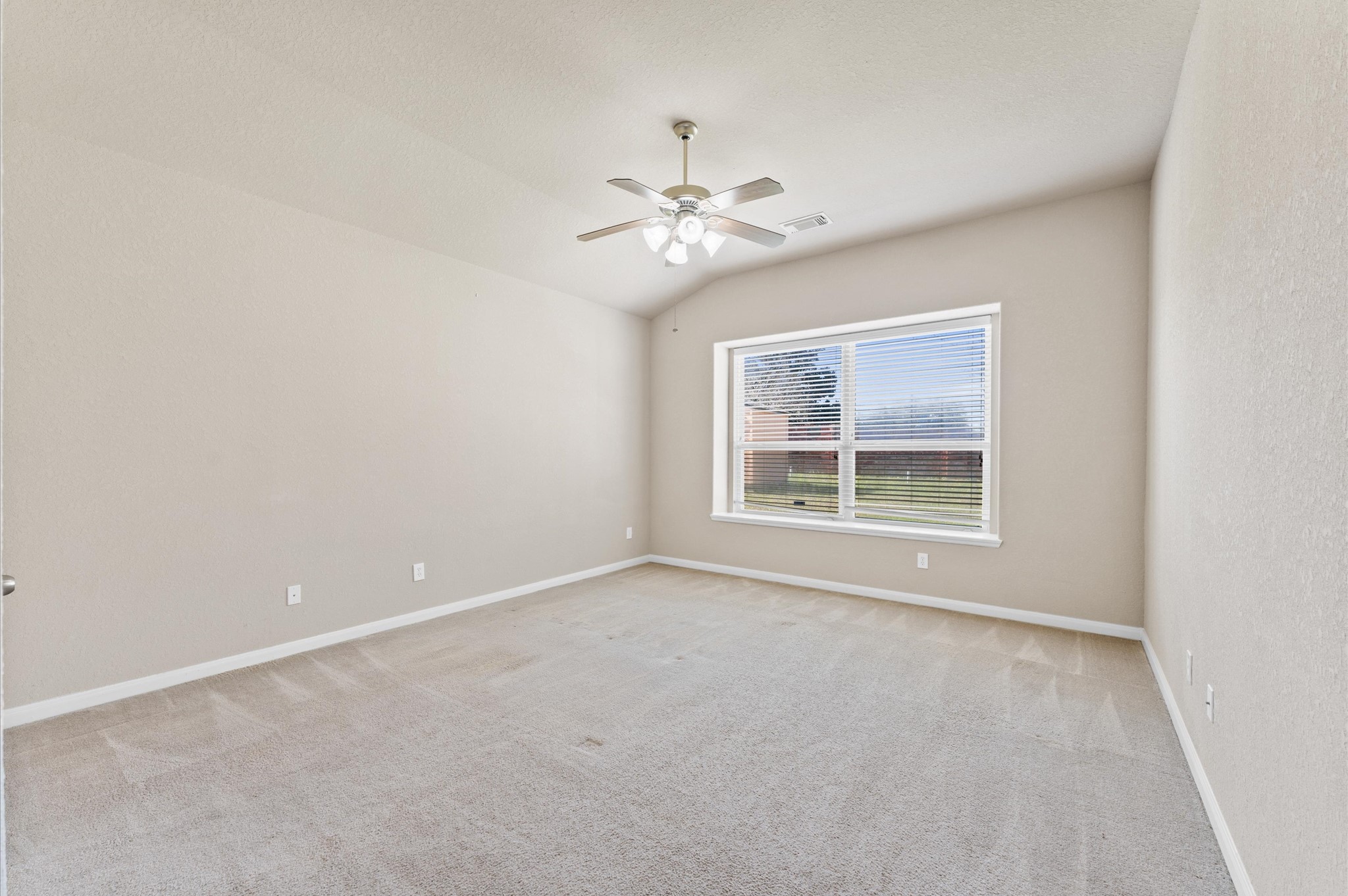 7303 Enchanted Rock Lane Property Photo 21