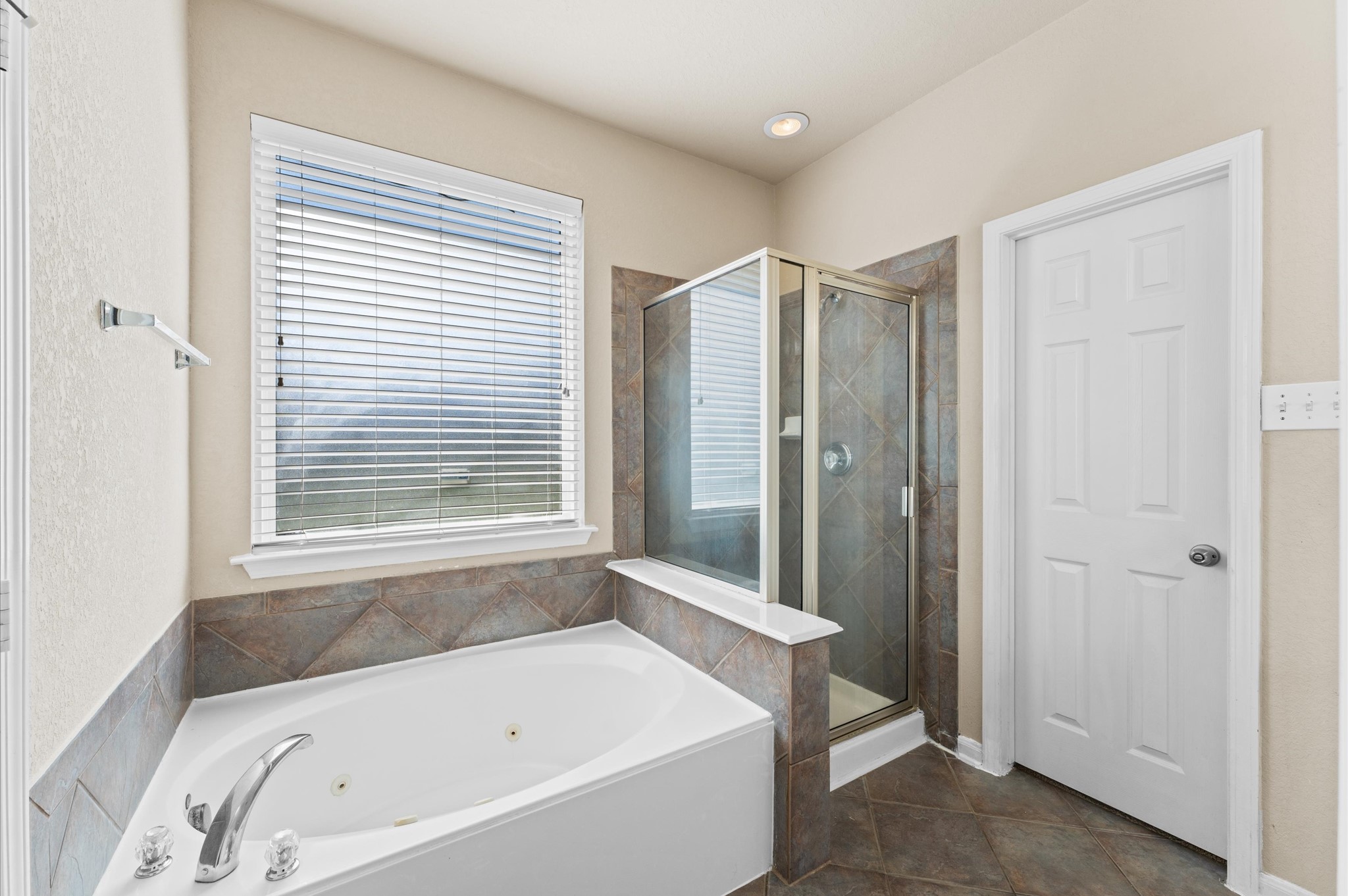 7303 Enchanted Rock Lane Property Photo 24