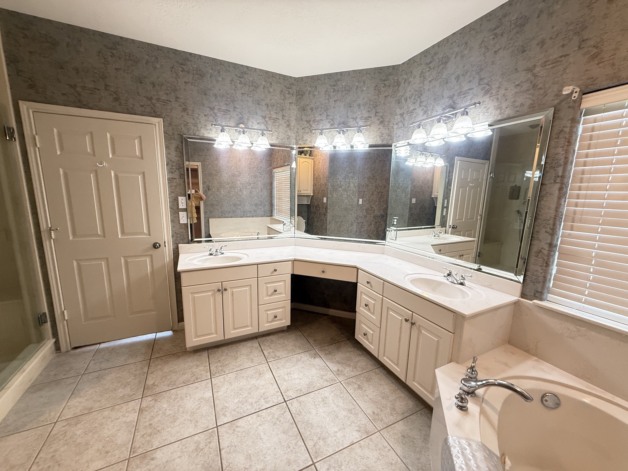 12780 Capricornus Drive Property Photo 15